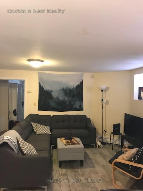 211 Harvard Ave, Allston