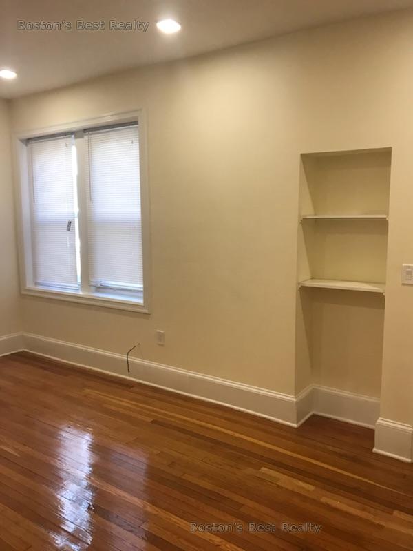 11 Englewood Ave #5, Coolidge Corner