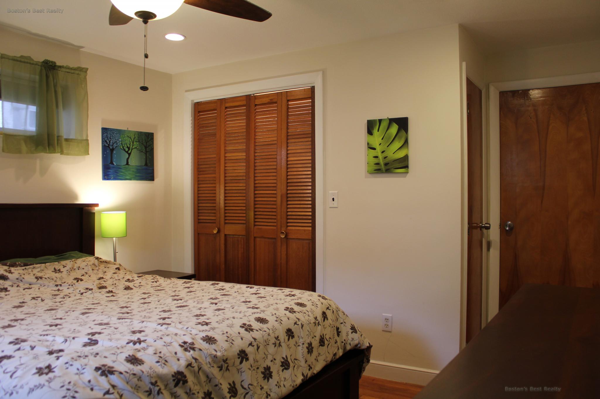 8 Commonwealth Ct, Brighton