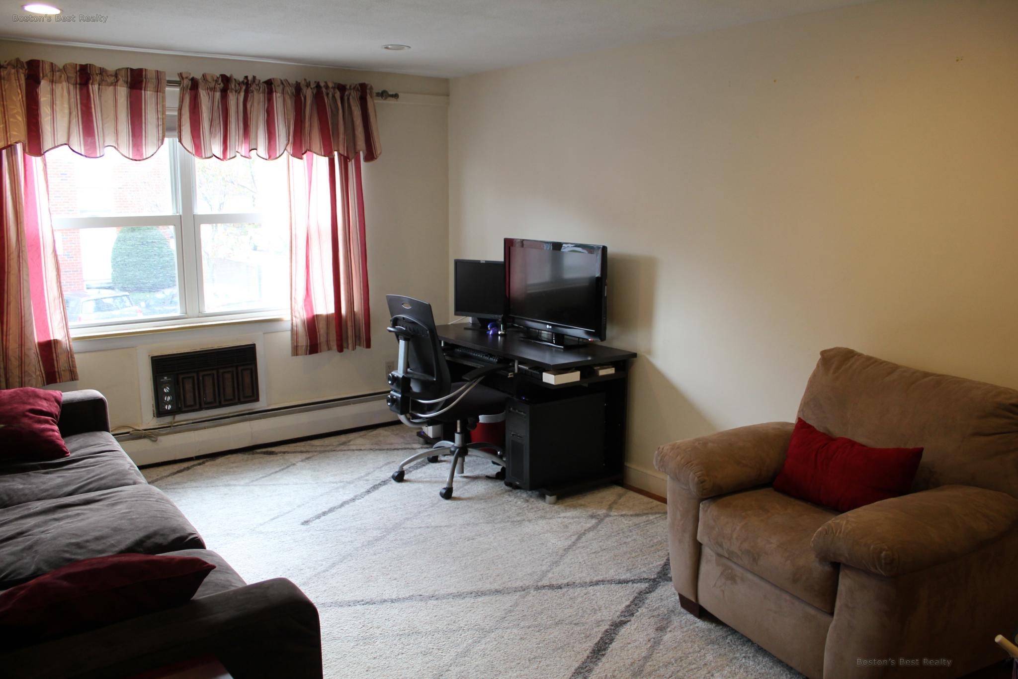 8 Commonwealth Ct, Brighton