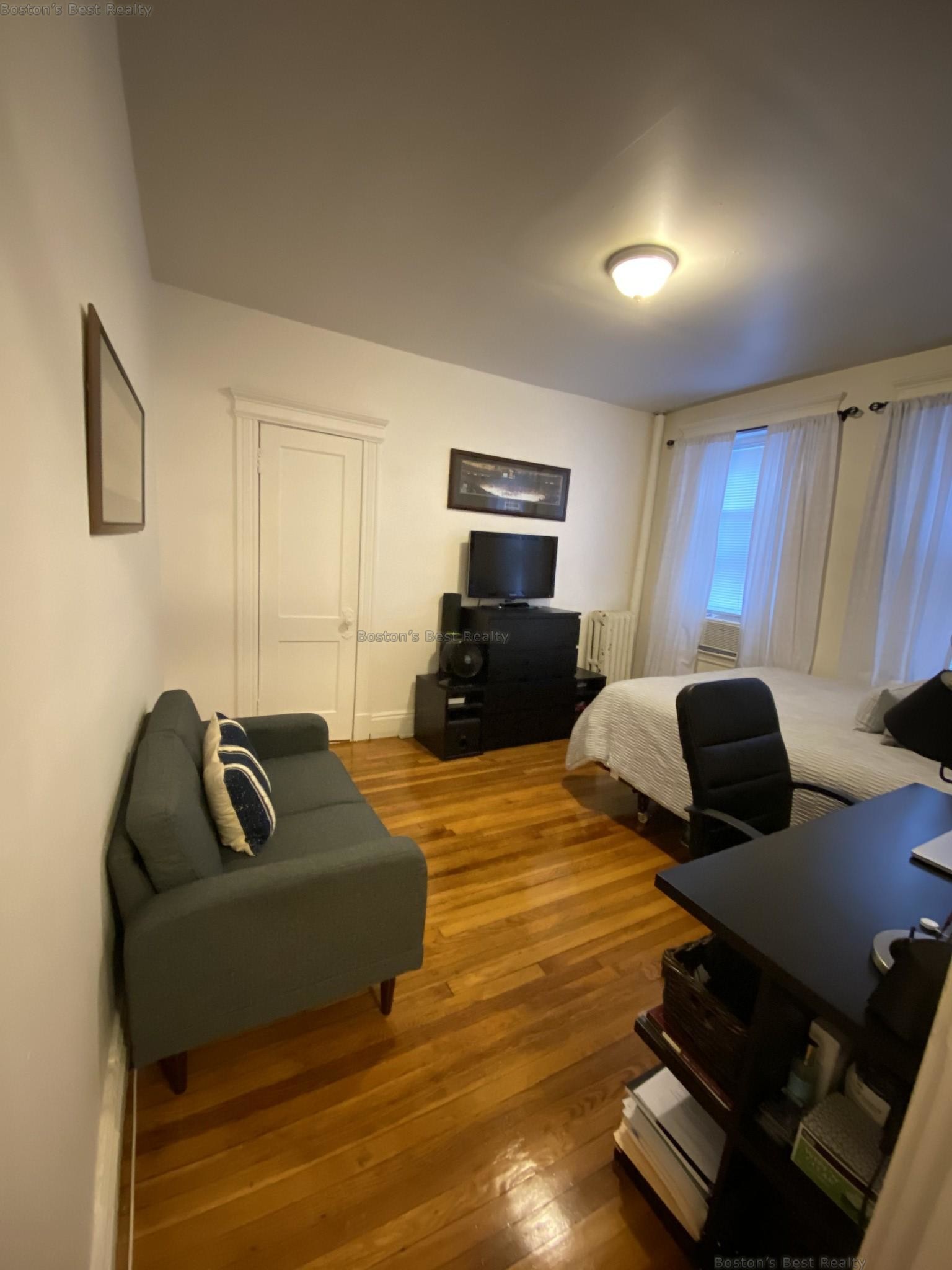 80 Gordon St, Brighton