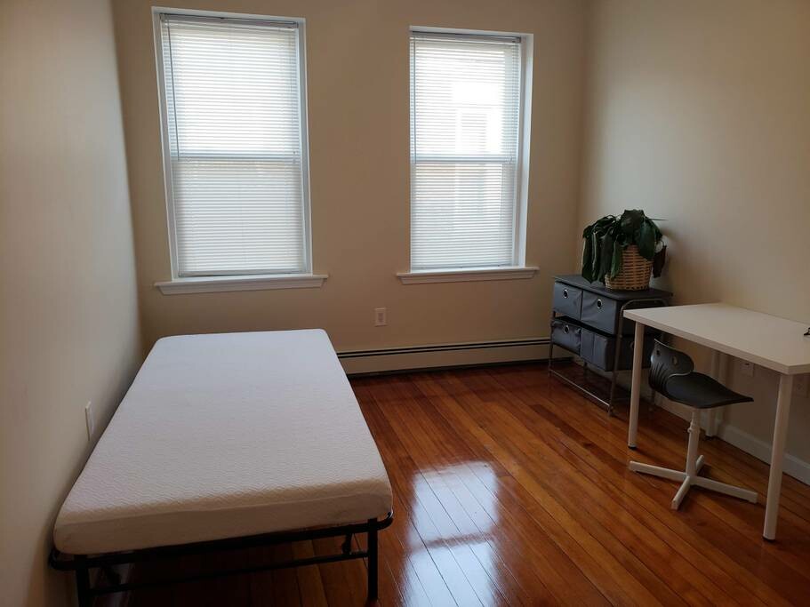 21 Chester St, Allston