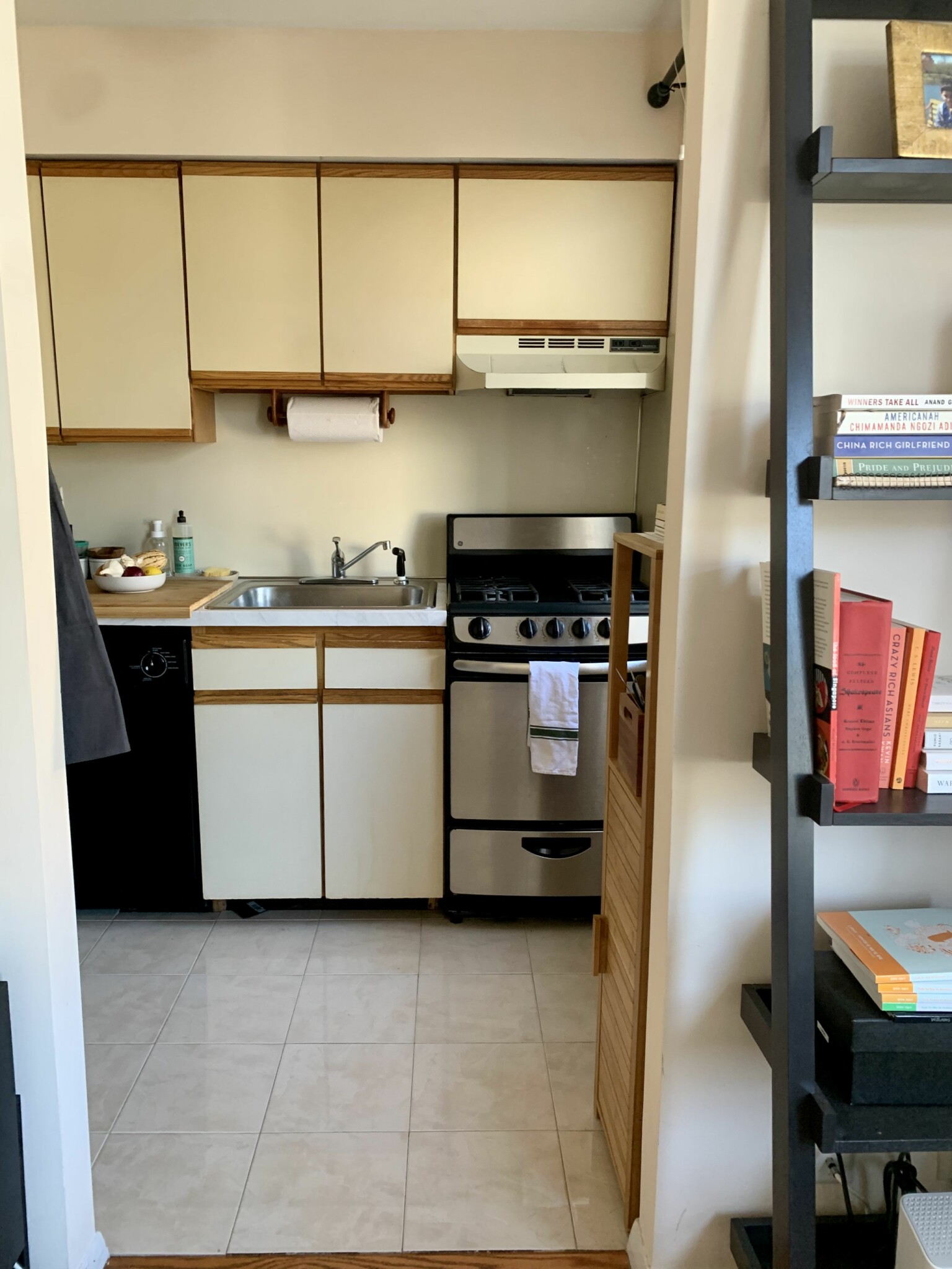 26 Commonwealth Ter, Brighton