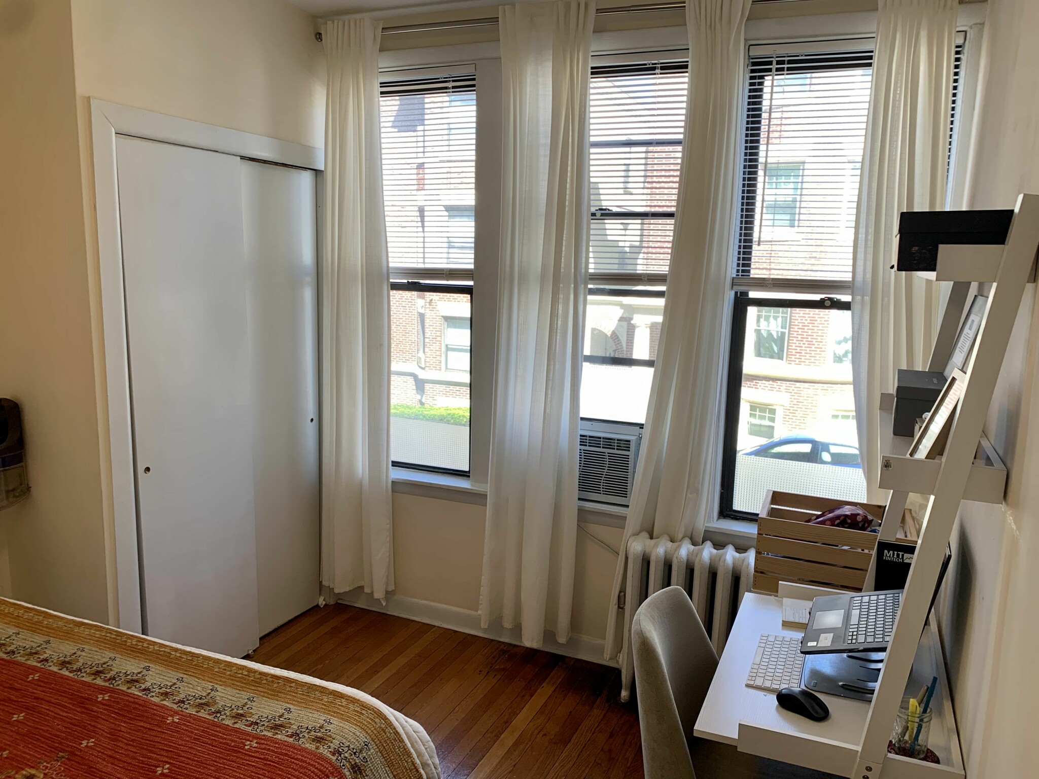 26 Commonwealth Ter, Brighton