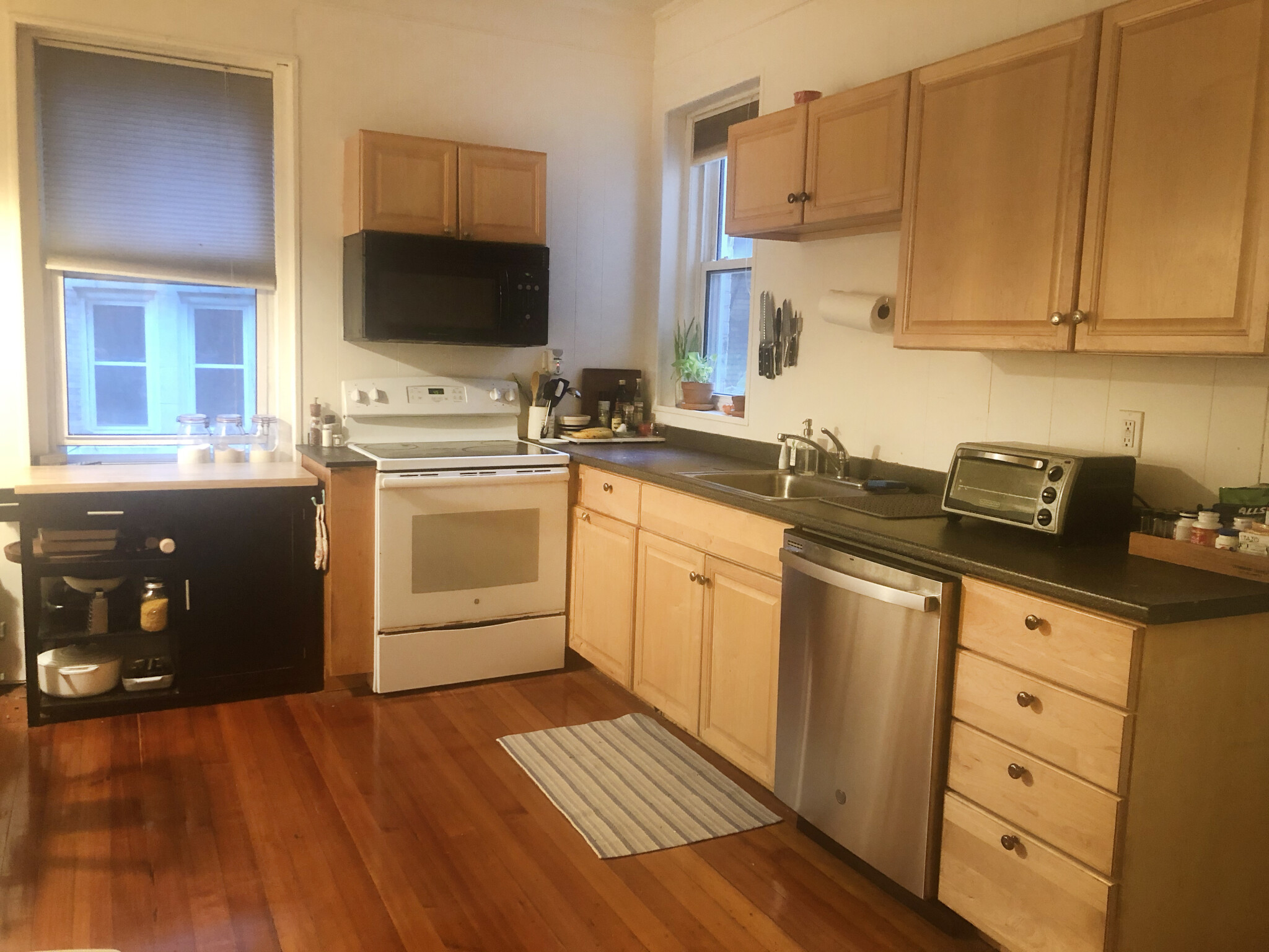 11 Englewood Ave, Coolidge Corner