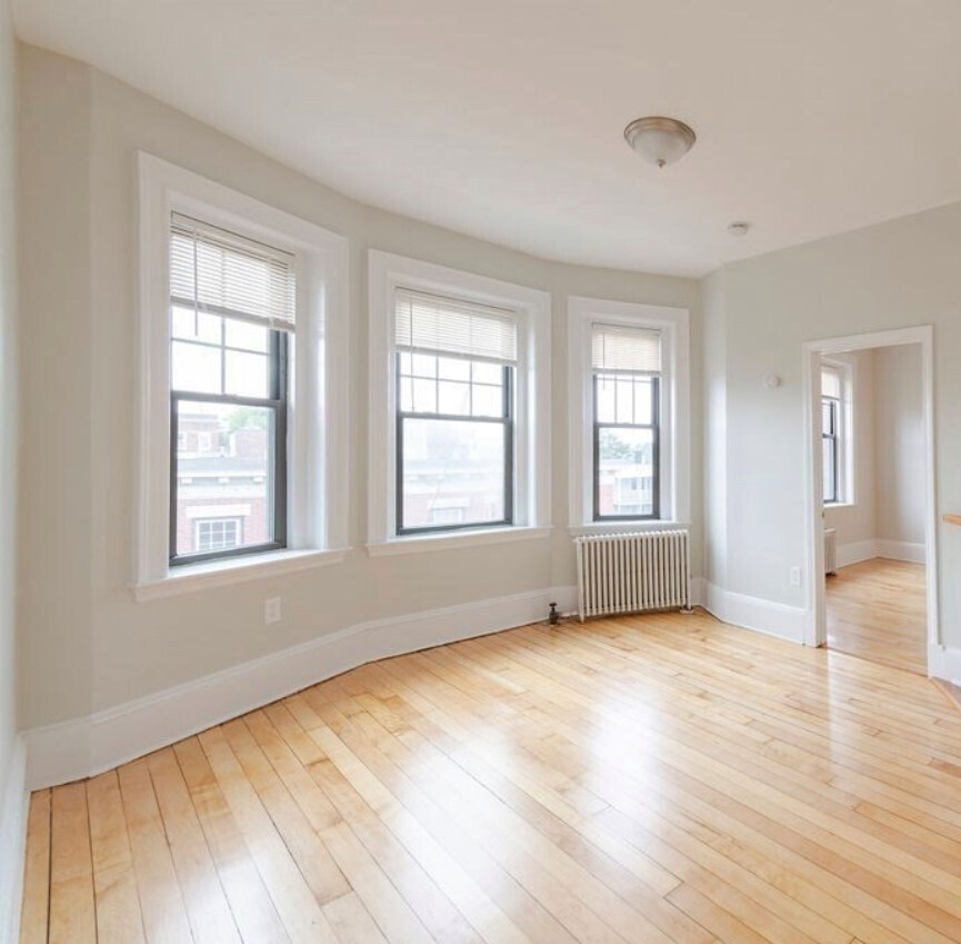 1161 Commonwealth Ave, Allston