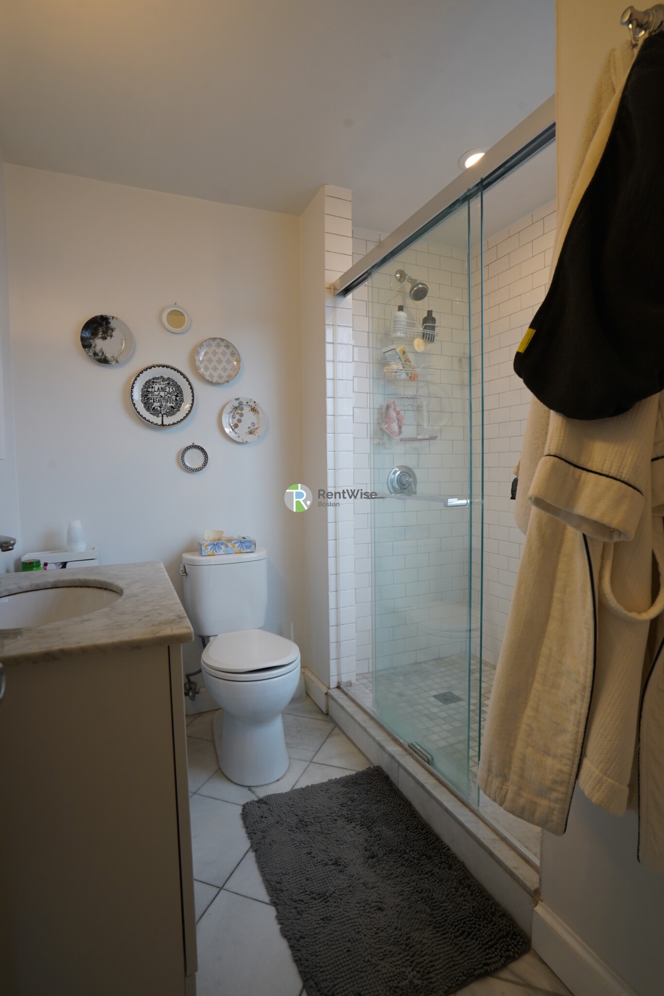 45 Carlton St, Longwood