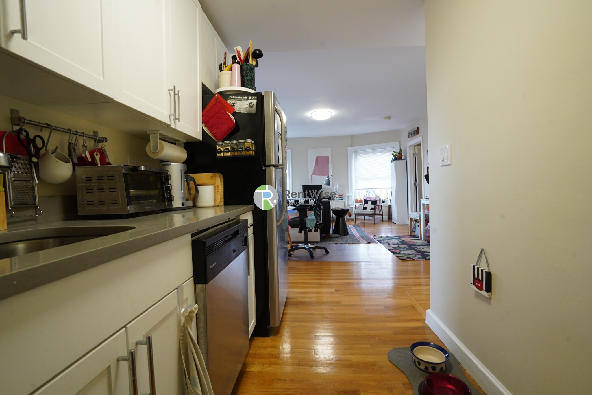 45 Carlton St, Longwood