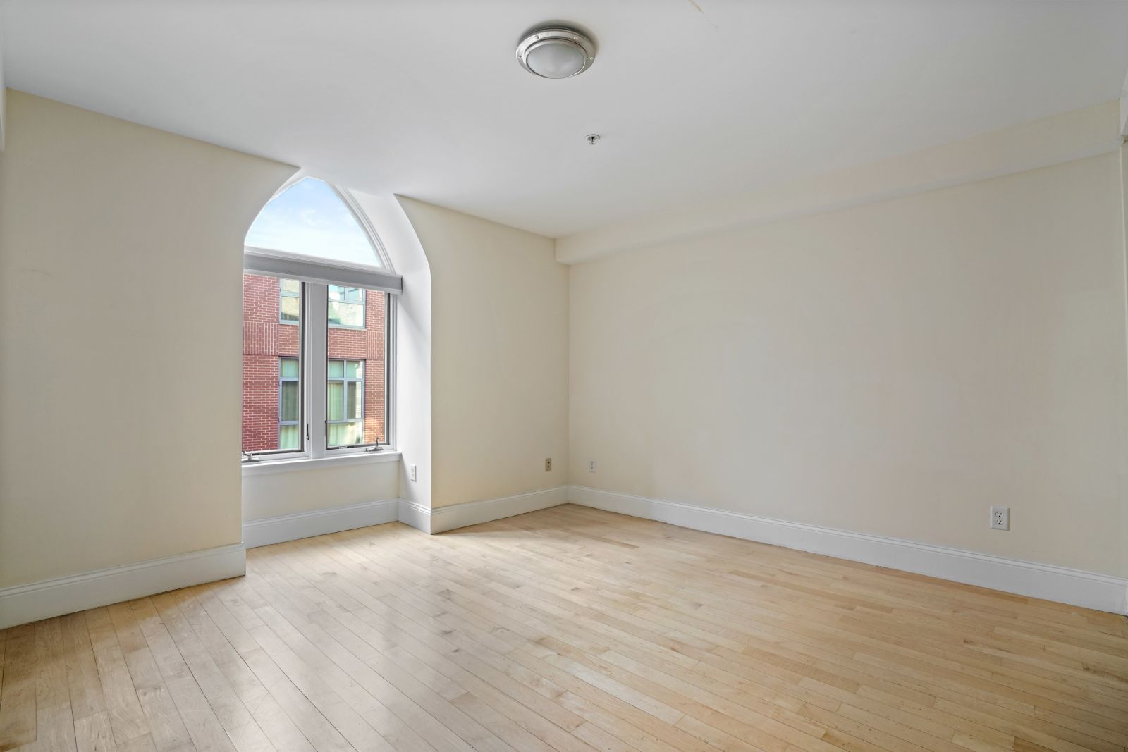 45 W Broadway, South Boston