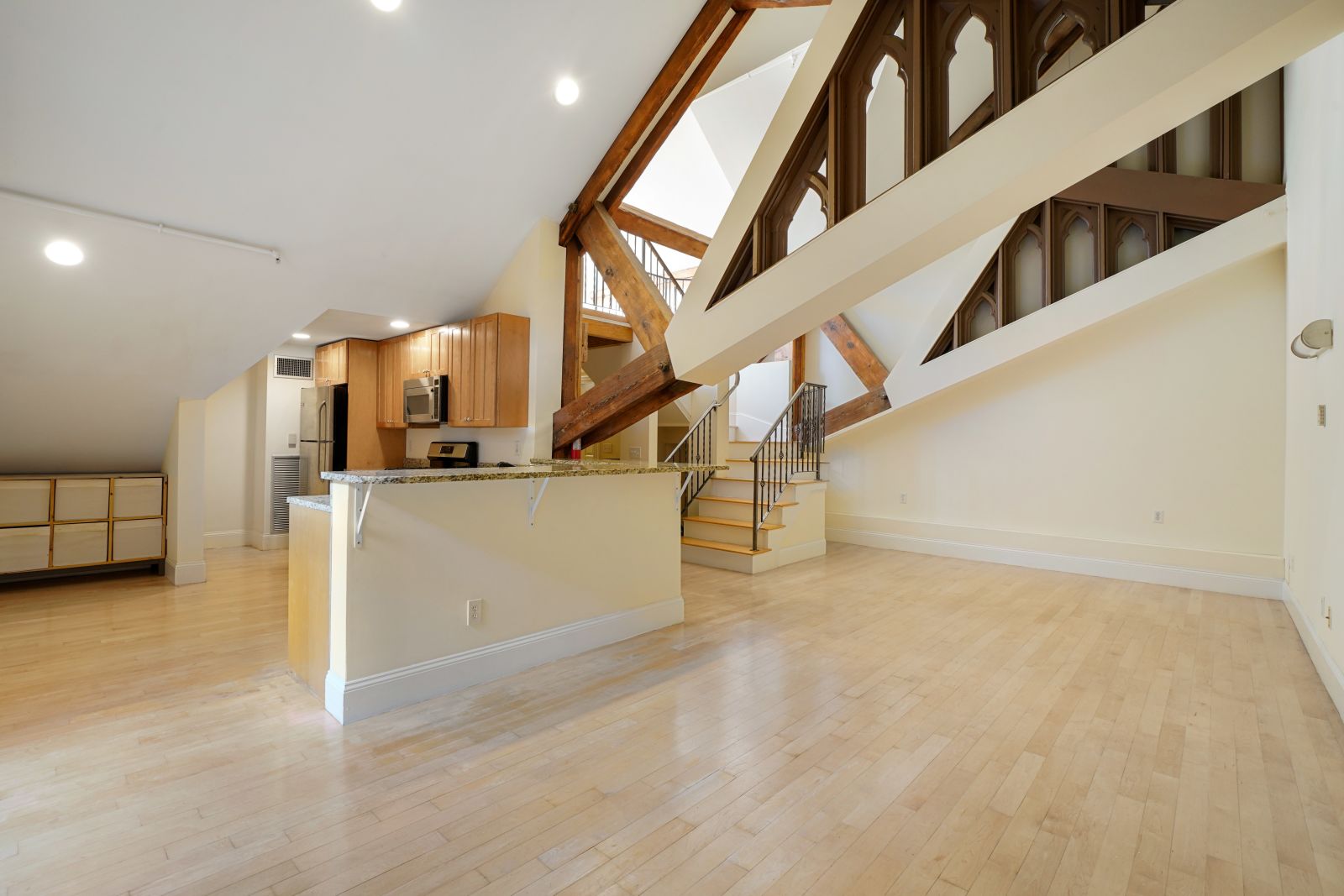 45 W Broadway, South Boston