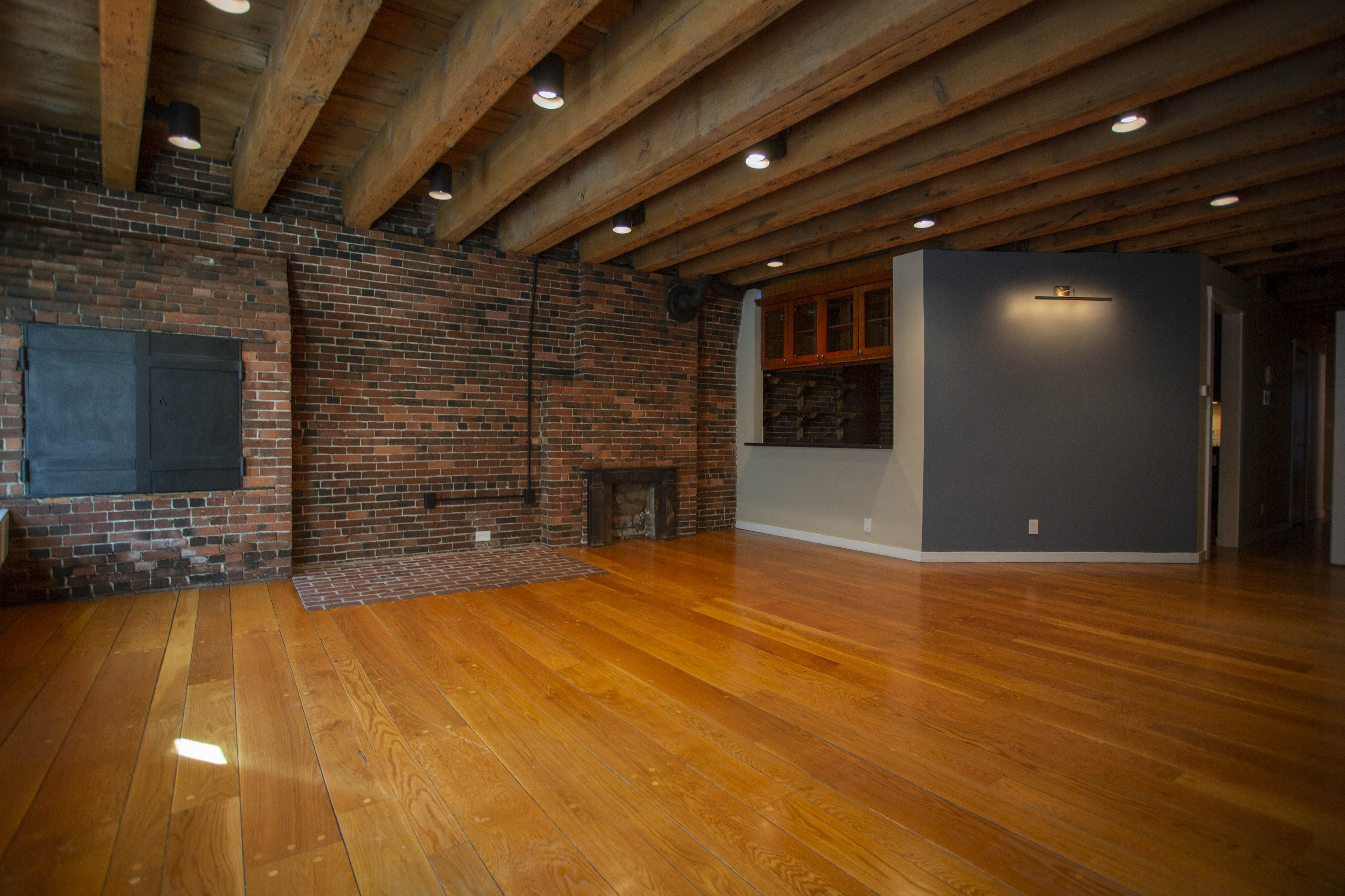 154 Commercial St, North End