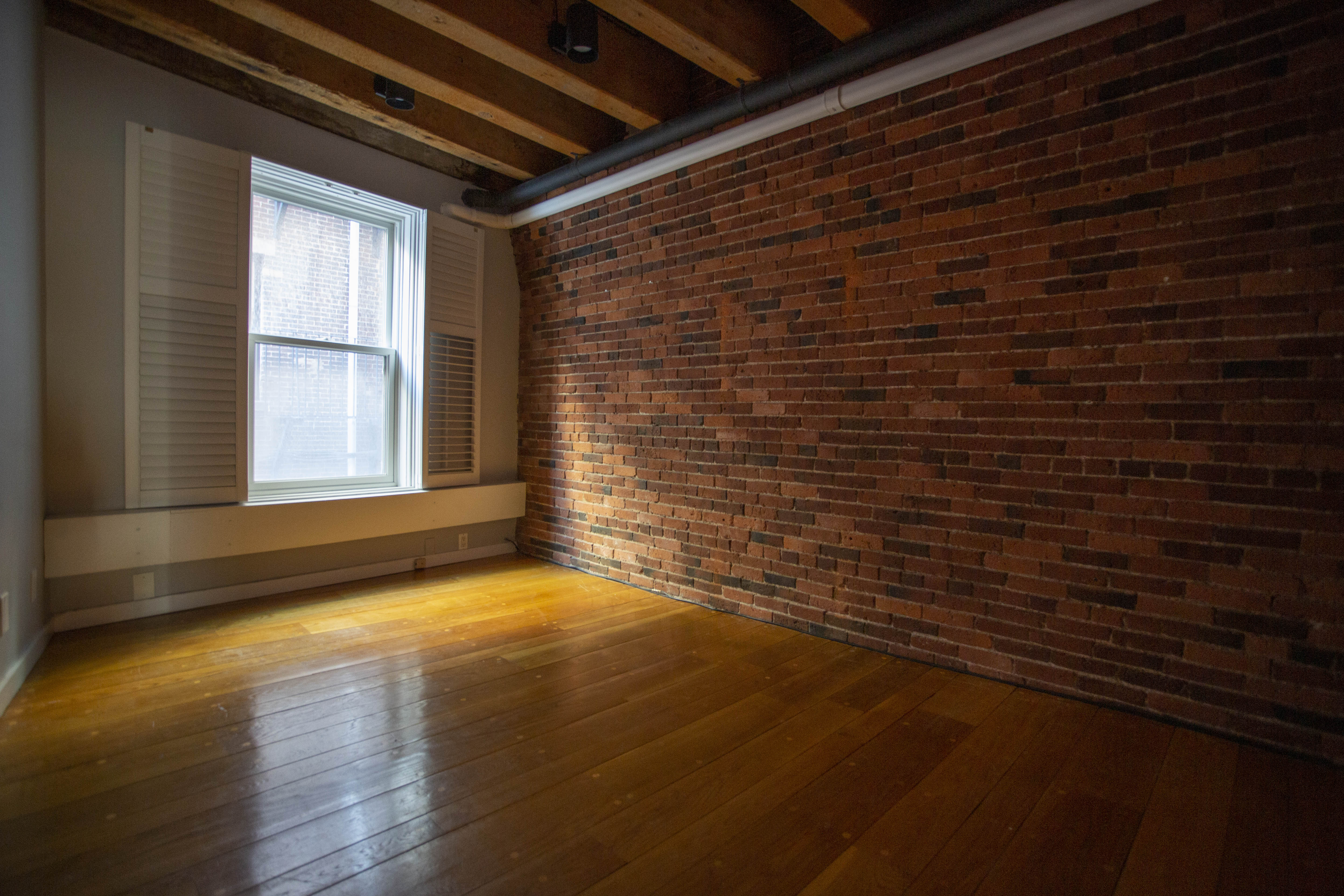 154 Commercial St, North End