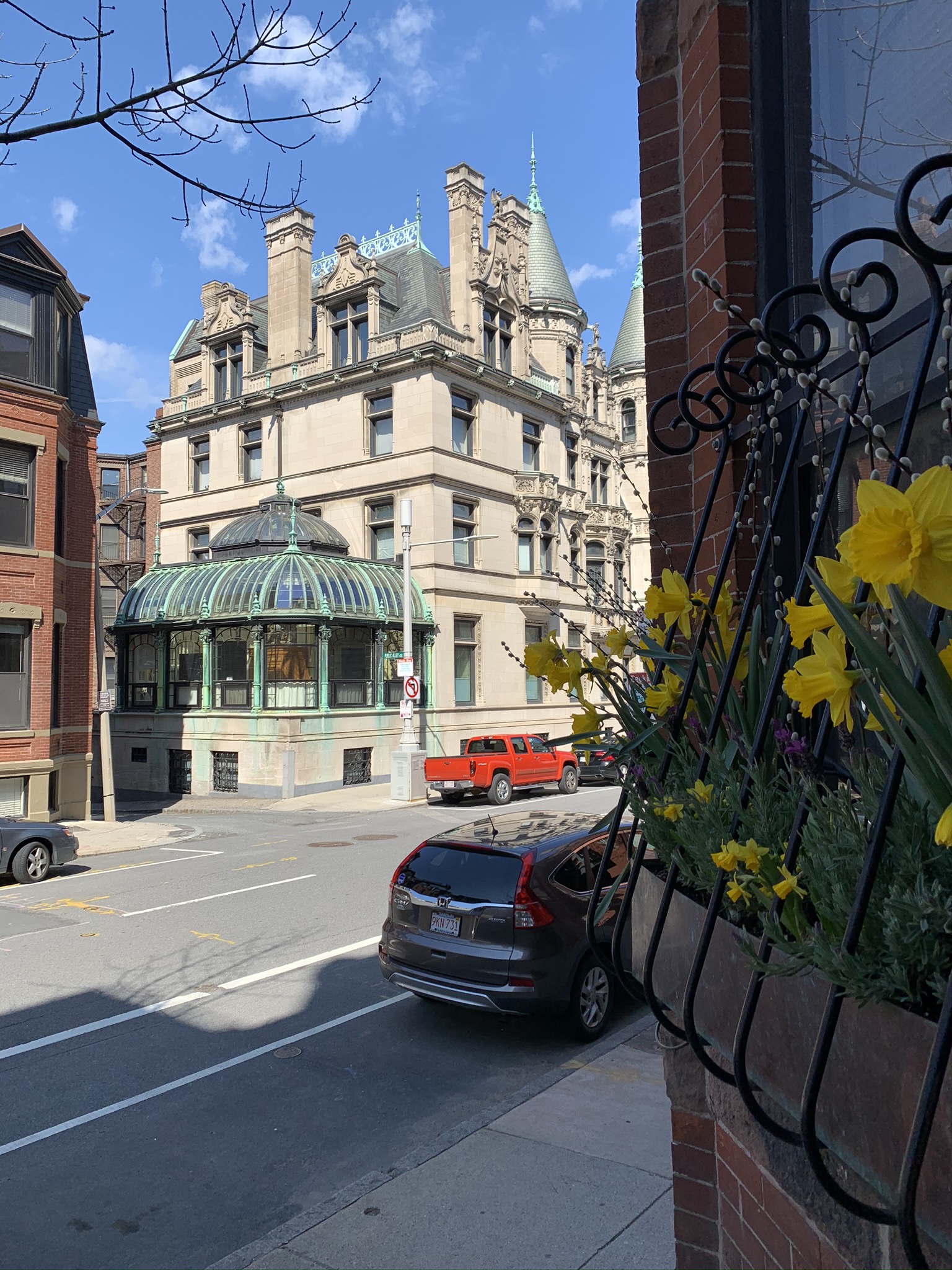 48 Hereford St, Back Bay