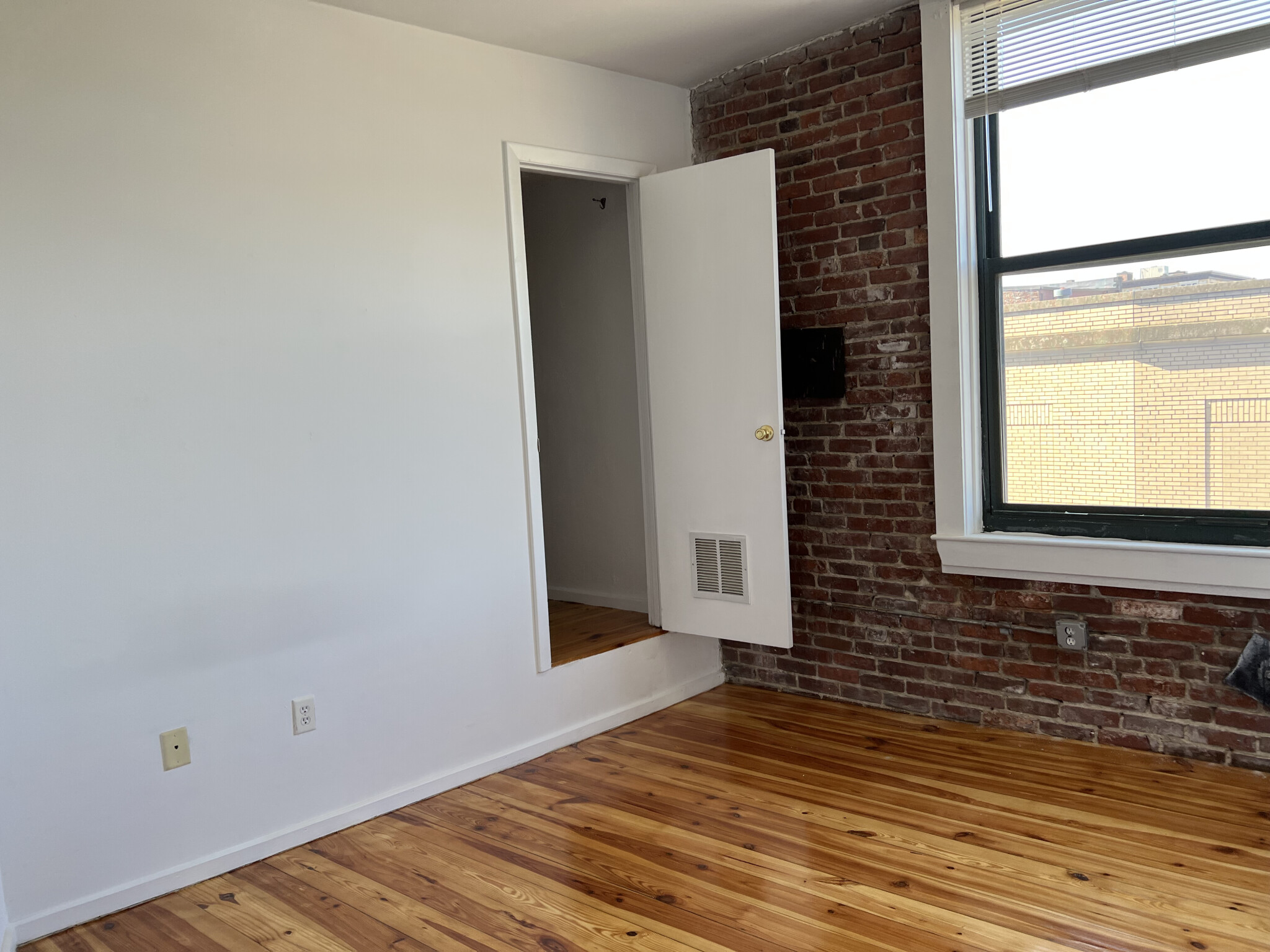 600 Columbia Rd, Dorchester