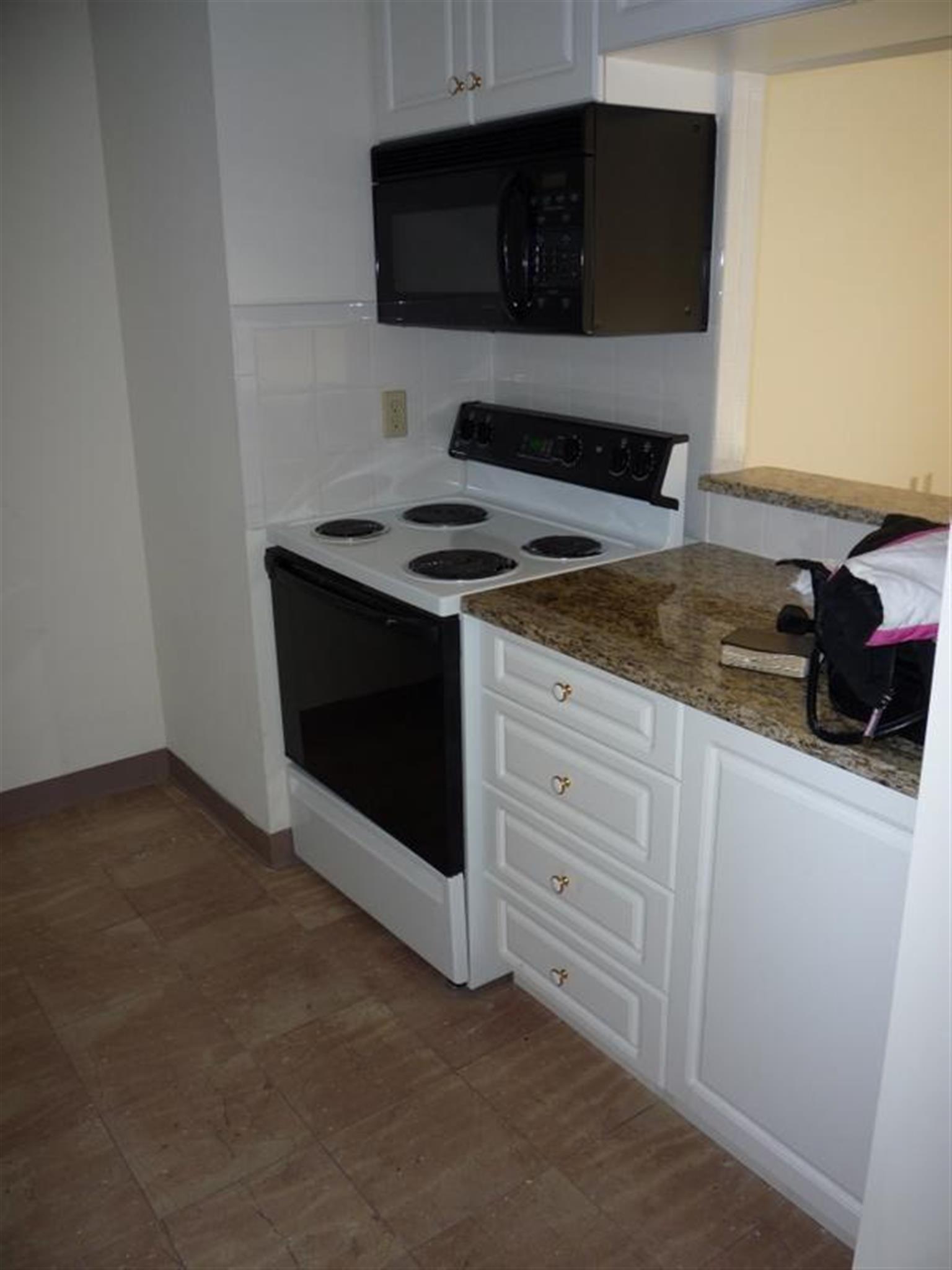 373 Highland Ave, Powder House Square