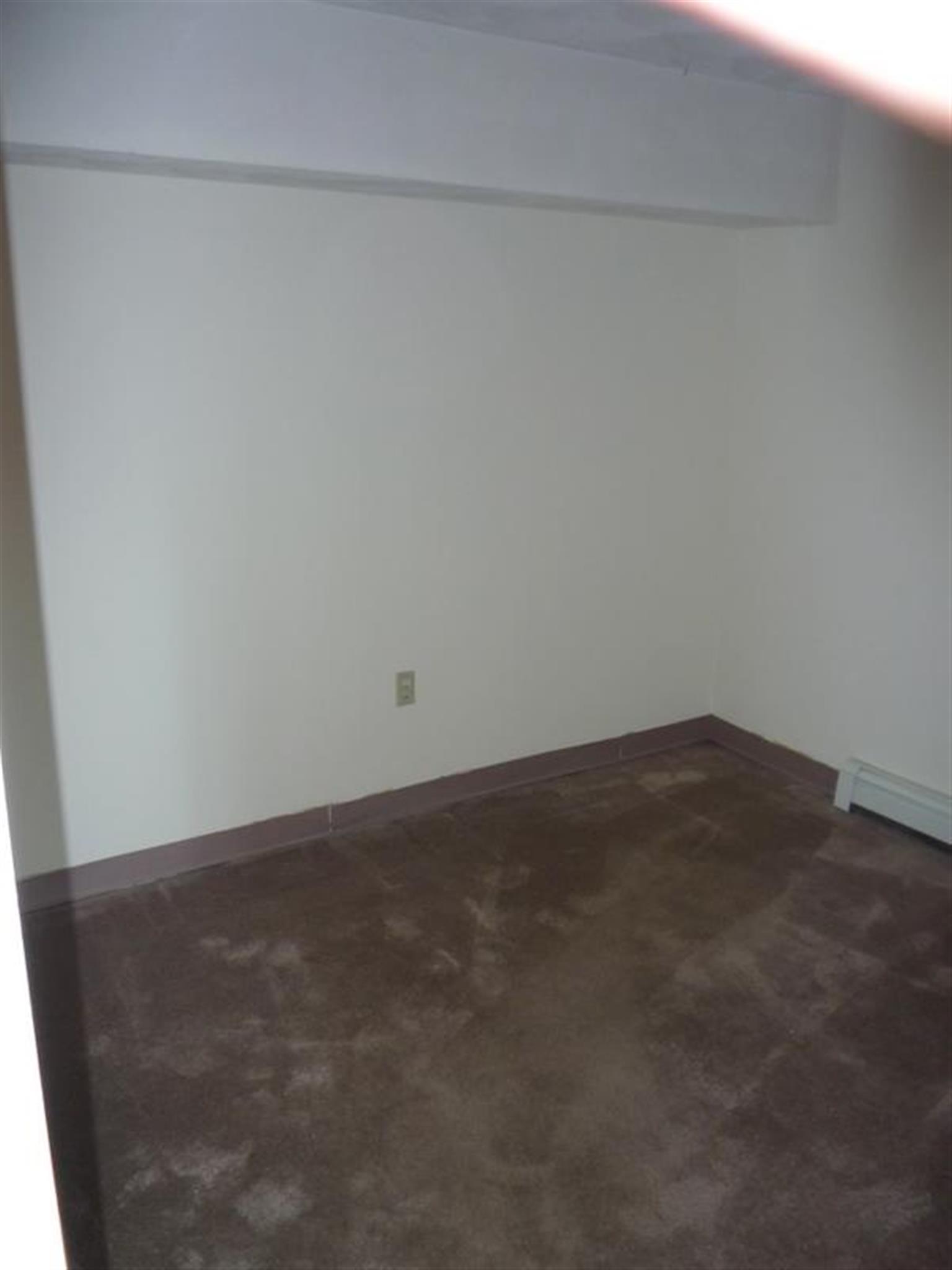 373 Highland Ave, Powder House Square