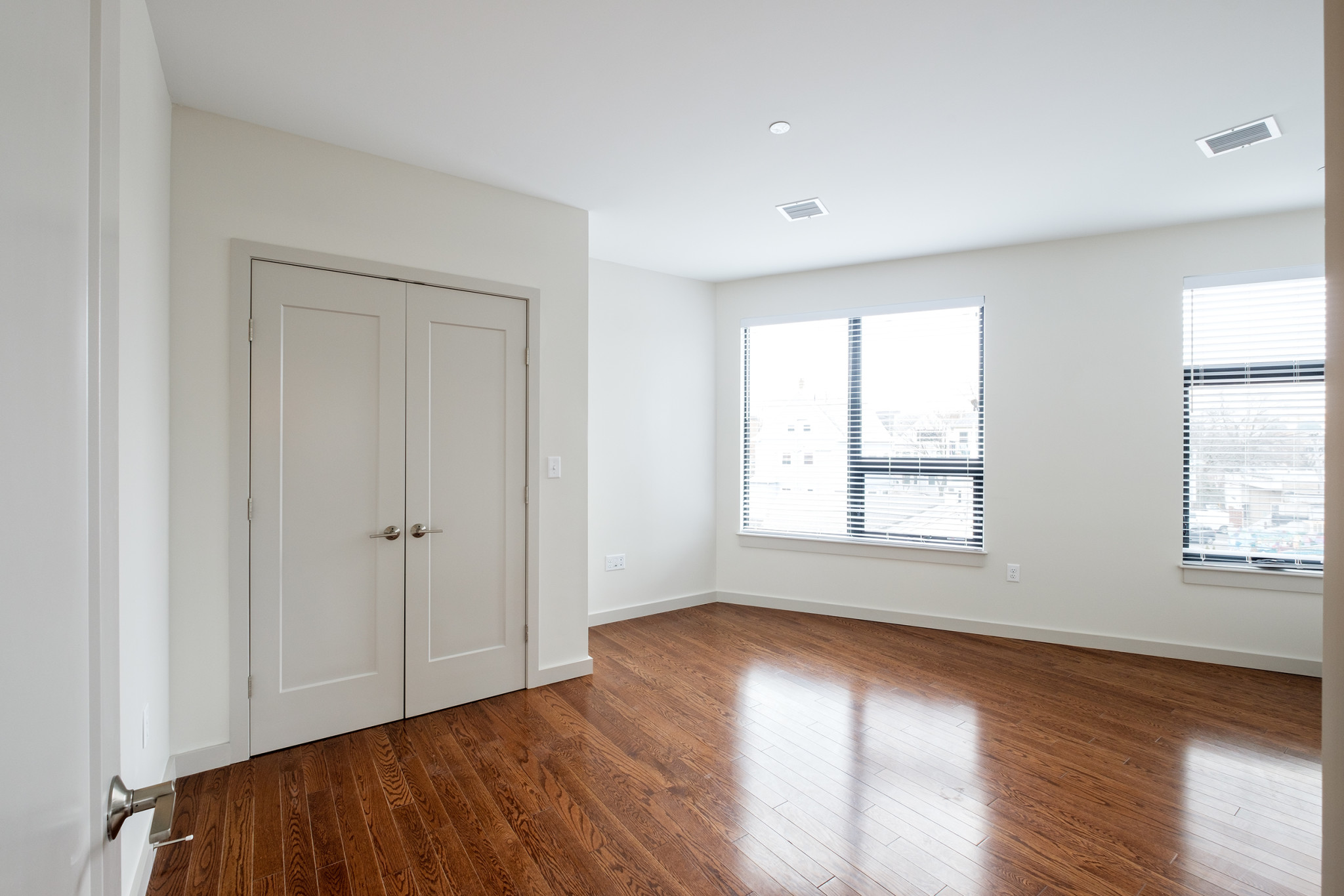 455 Harvard St, Coolidge Corner