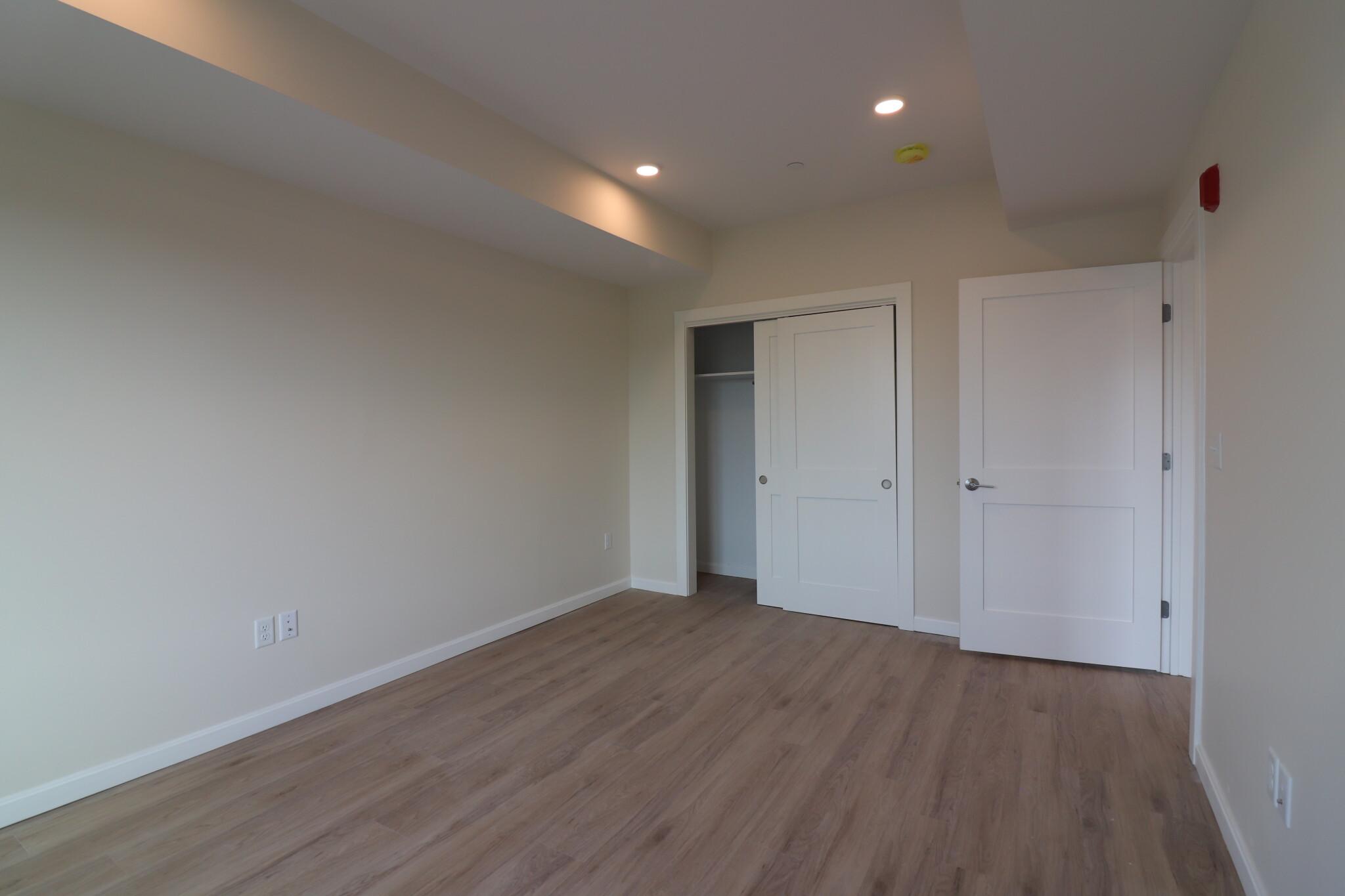 460 Washington St, Brighton