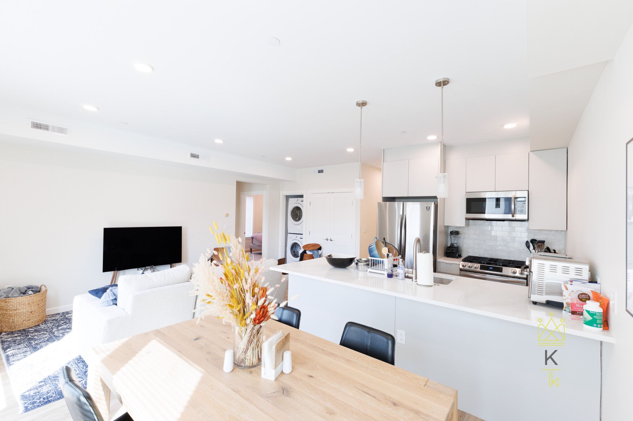 458 Washington St, Brighton