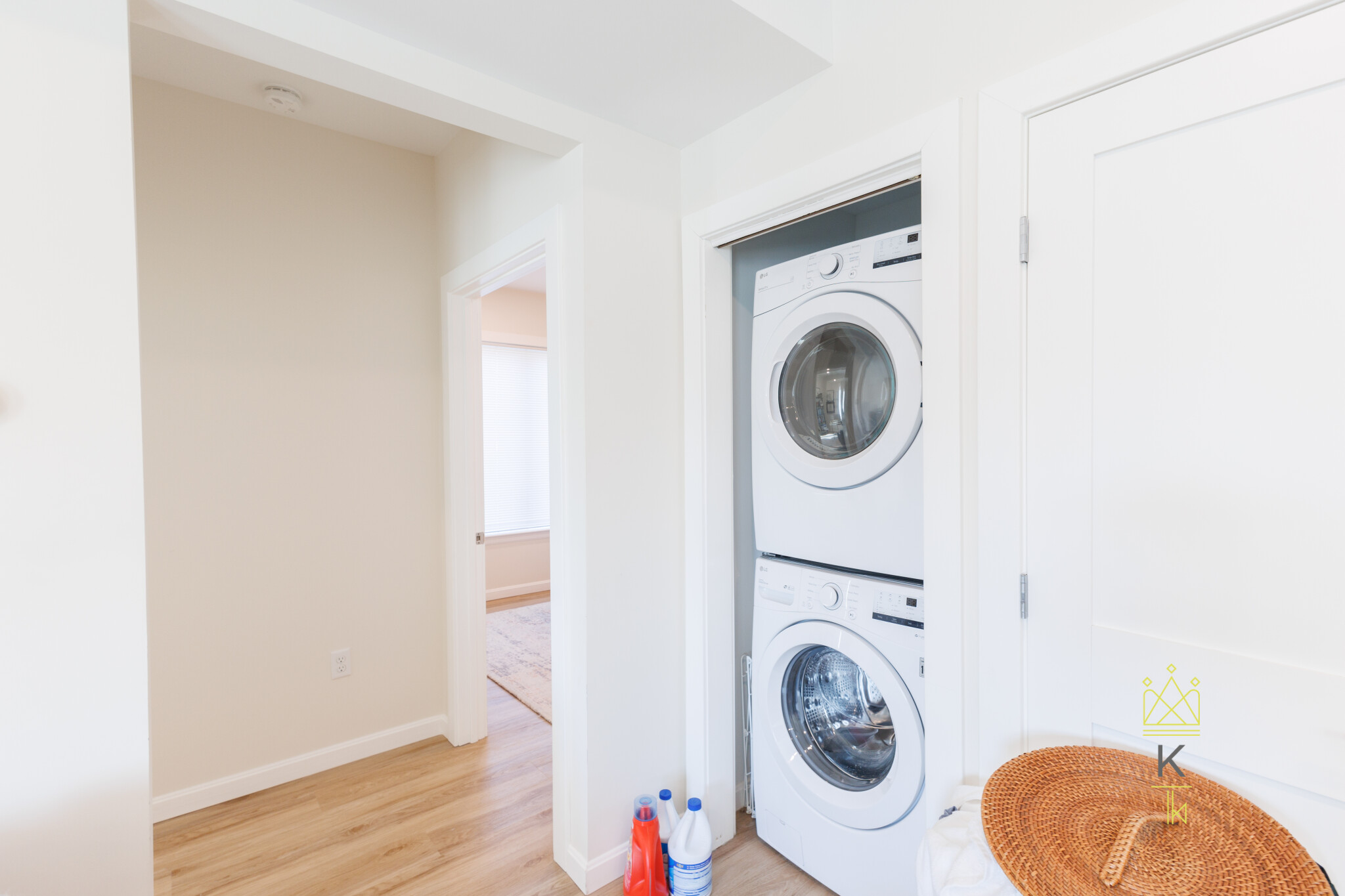 458 Washington St, Brighton