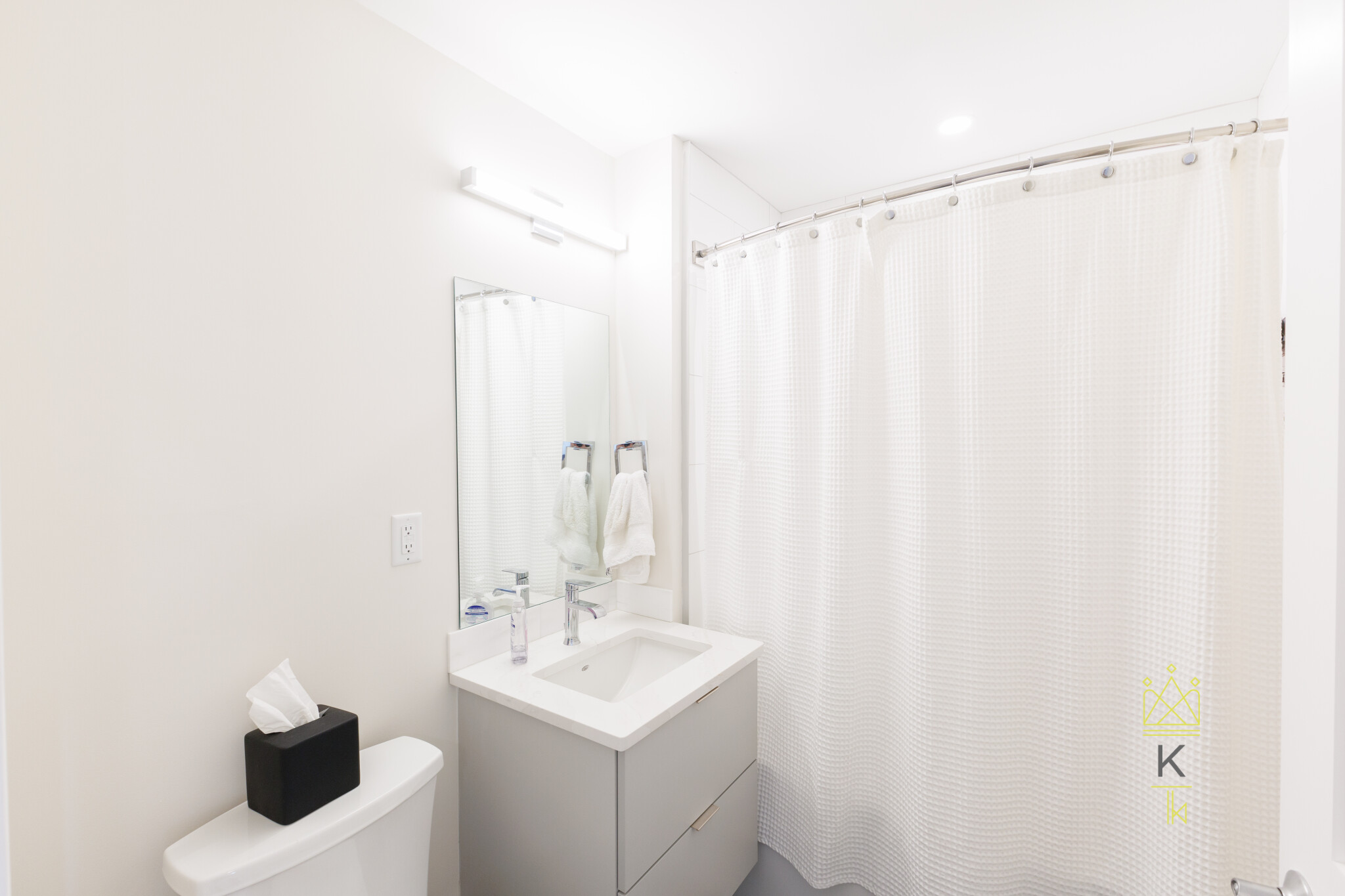 458 Washington St, Brighton