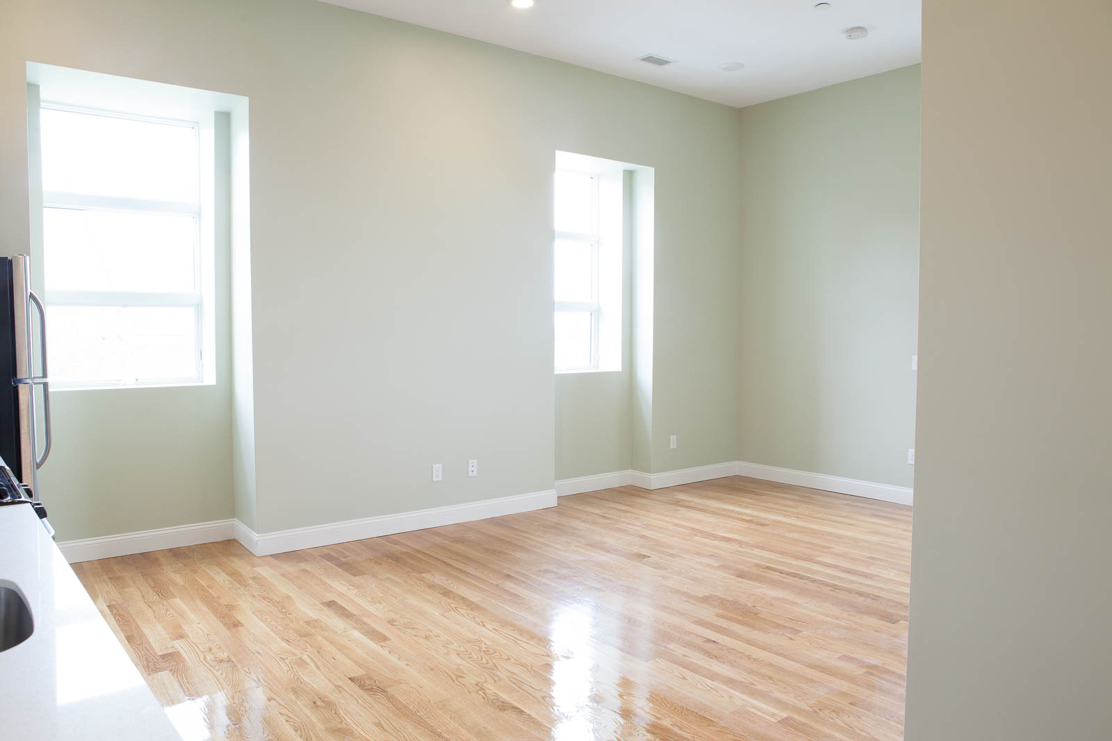 409 Dudley St, Roxbury