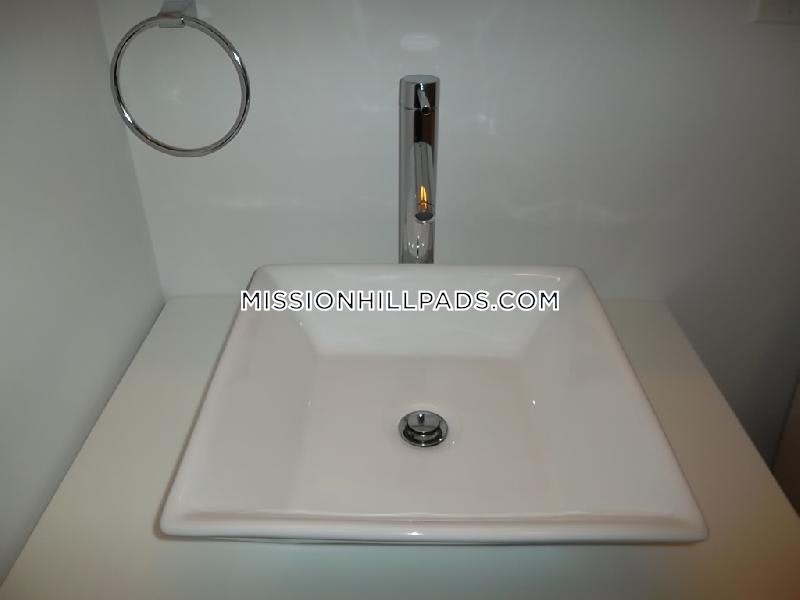 25 Worthington St, Mission Hill