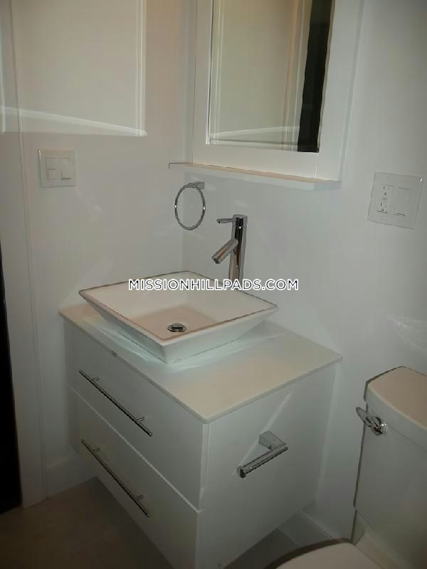 25 Worthington St, Mission Hill