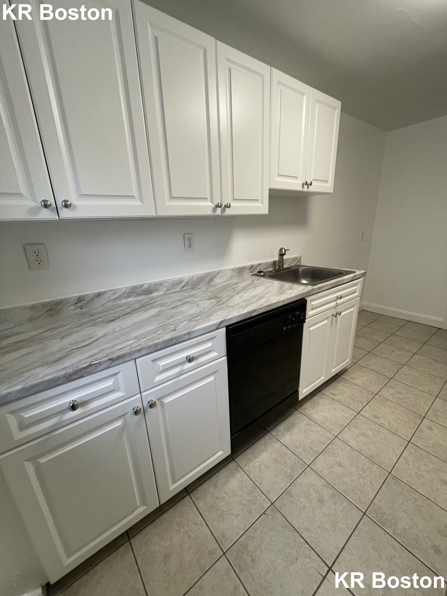 46 Harvard Ave, Chestnut Hill