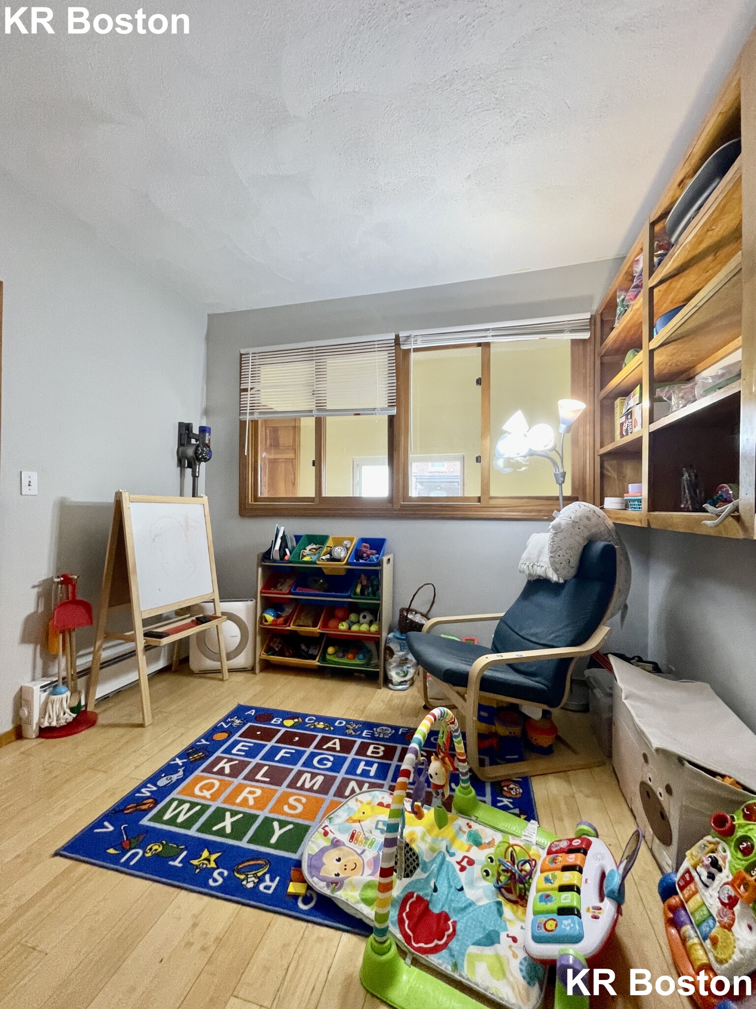 42 Riverdale St, Allston