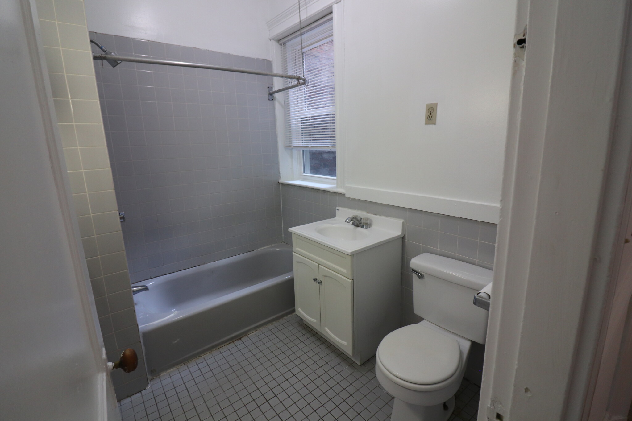 32 Westland Ave, Fenway