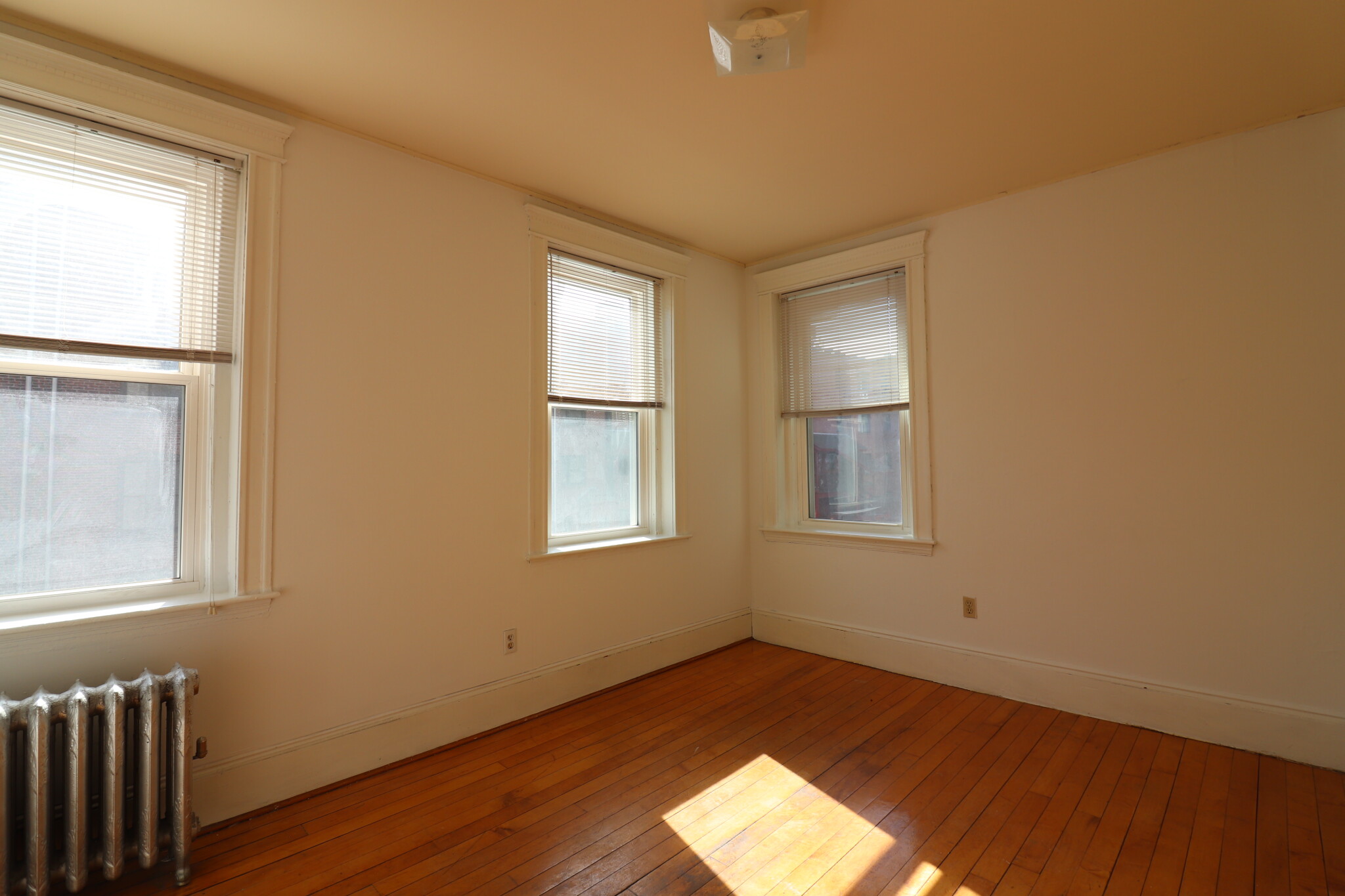 46 Westland Ave, Fenway