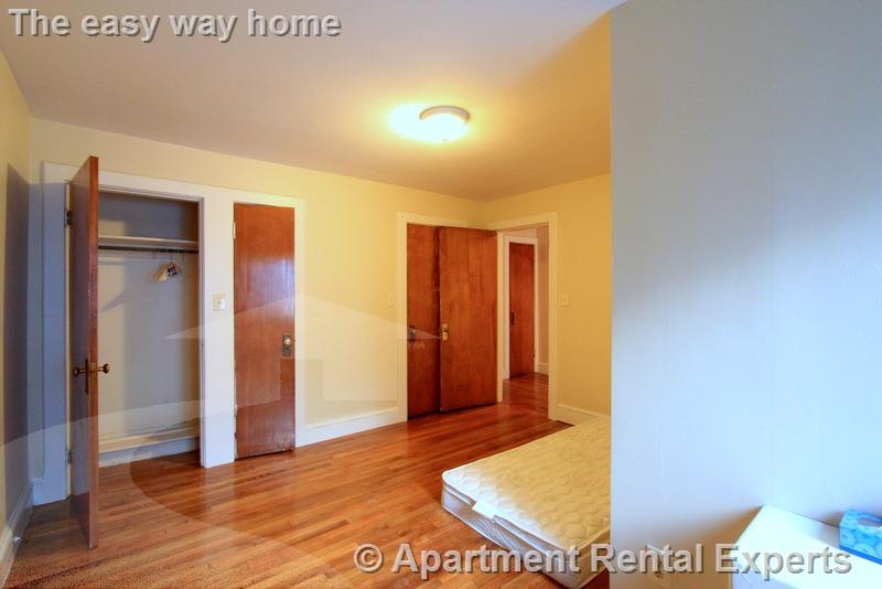 48 Bishop Allen Dr, Central Square