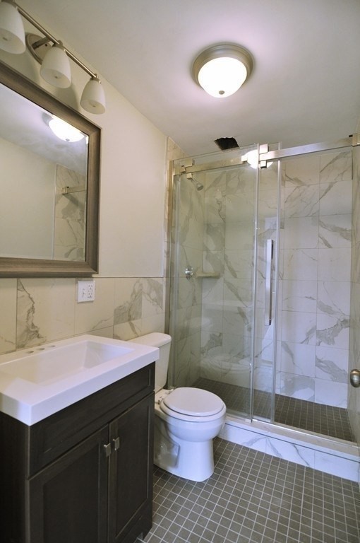 464 Commonwealth Ave, Fenway