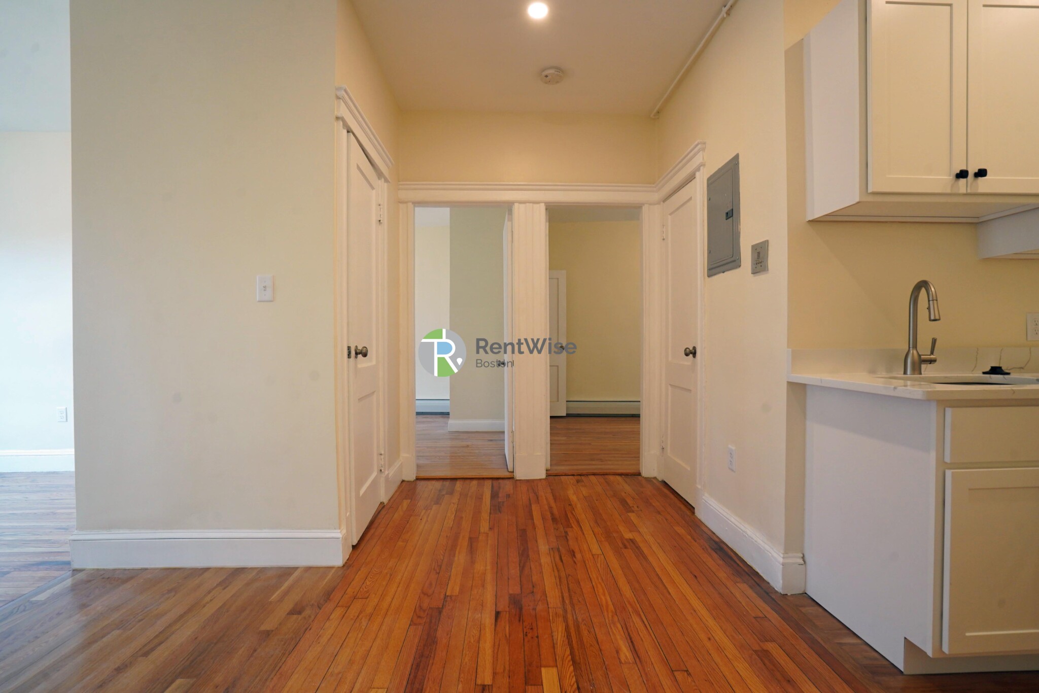 1846 Commonwealth Ave, Brighton