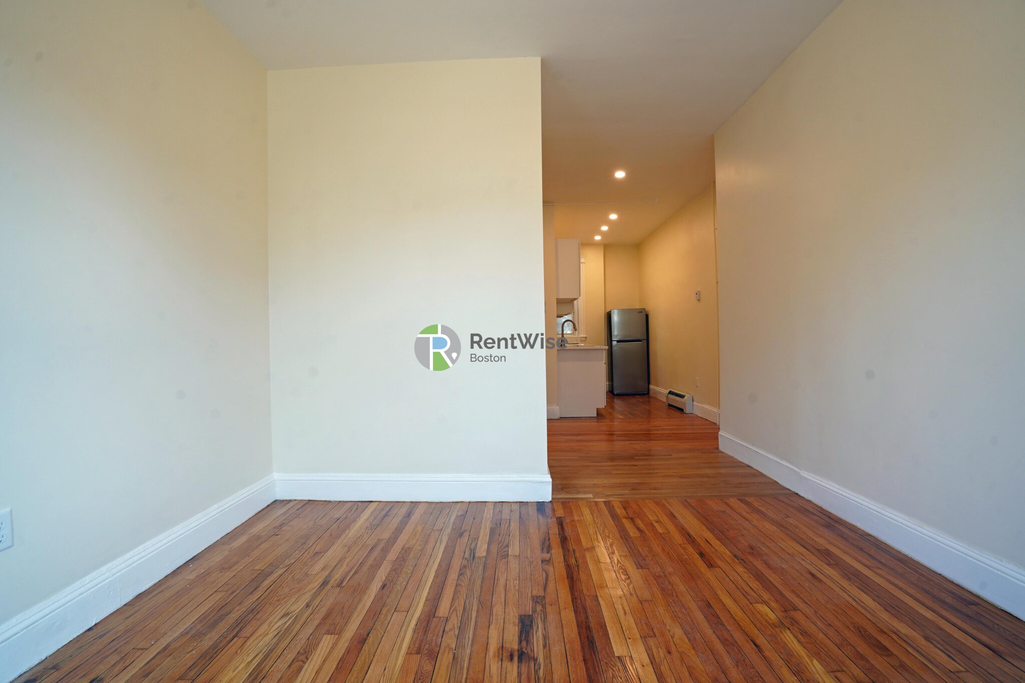 1846 Commonwealth Ave, Brighton