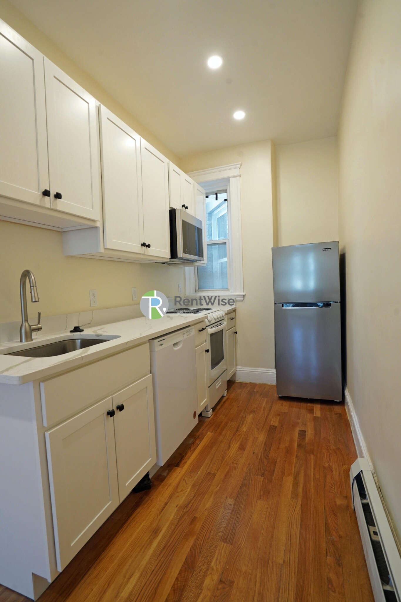 1846 Commonwealth Ave, Brighton