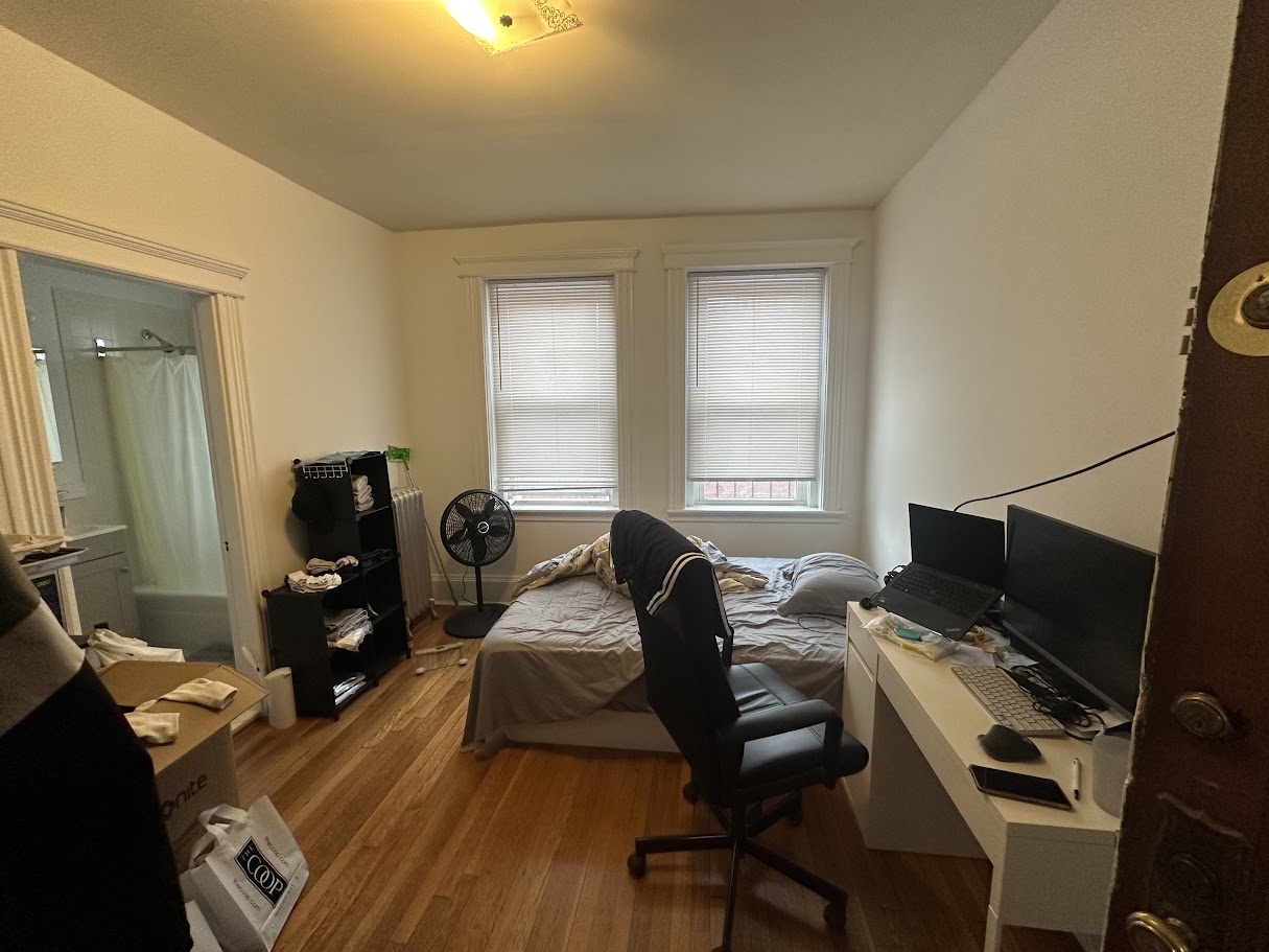 14 Palace Rd, Fenway