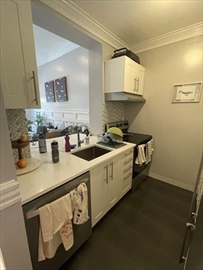 469 Massachusetts Ave, South End