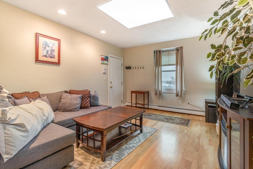 47 Telegraph St, Dorchester