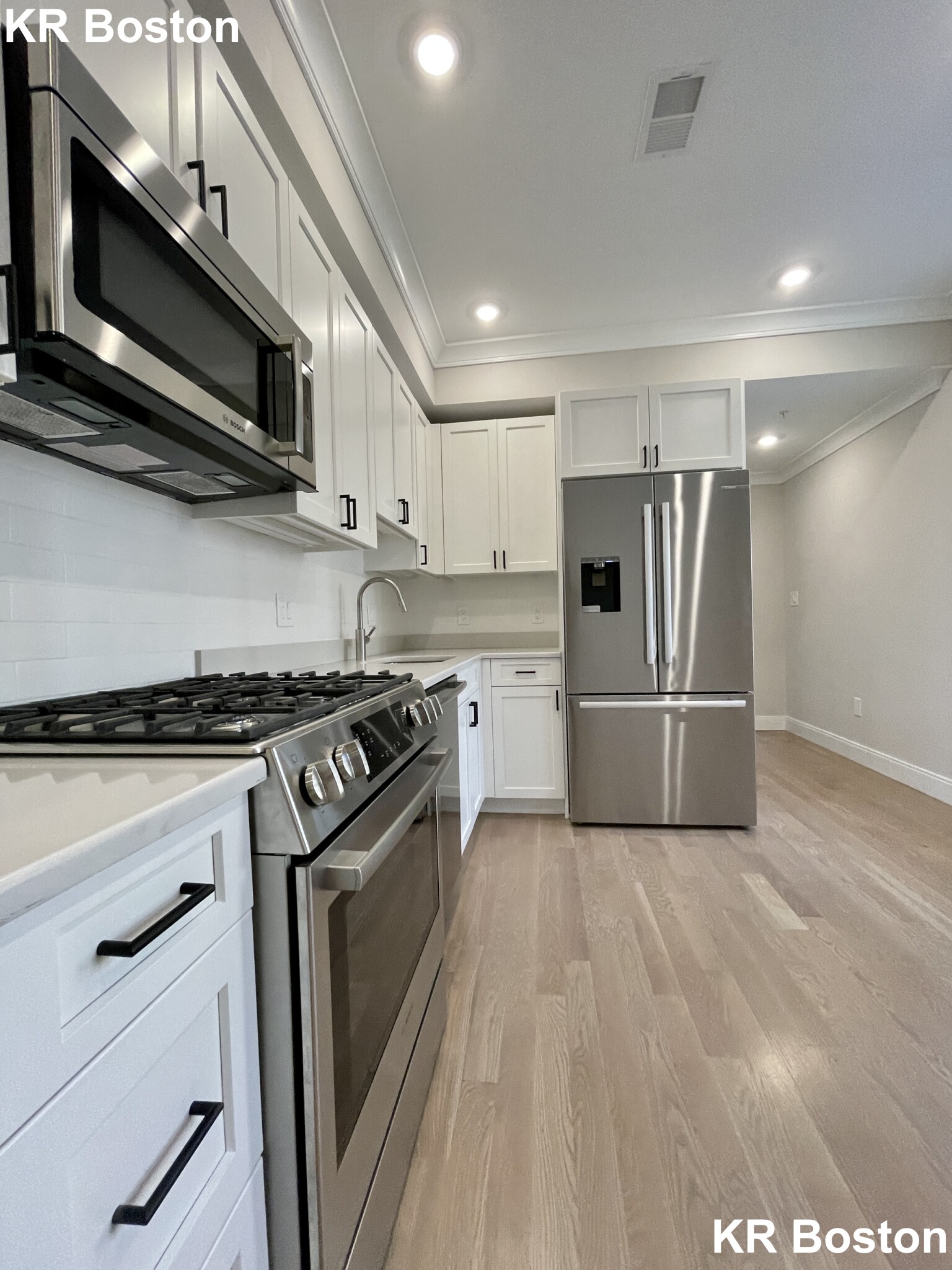 47 Englewood Ave, Brighton