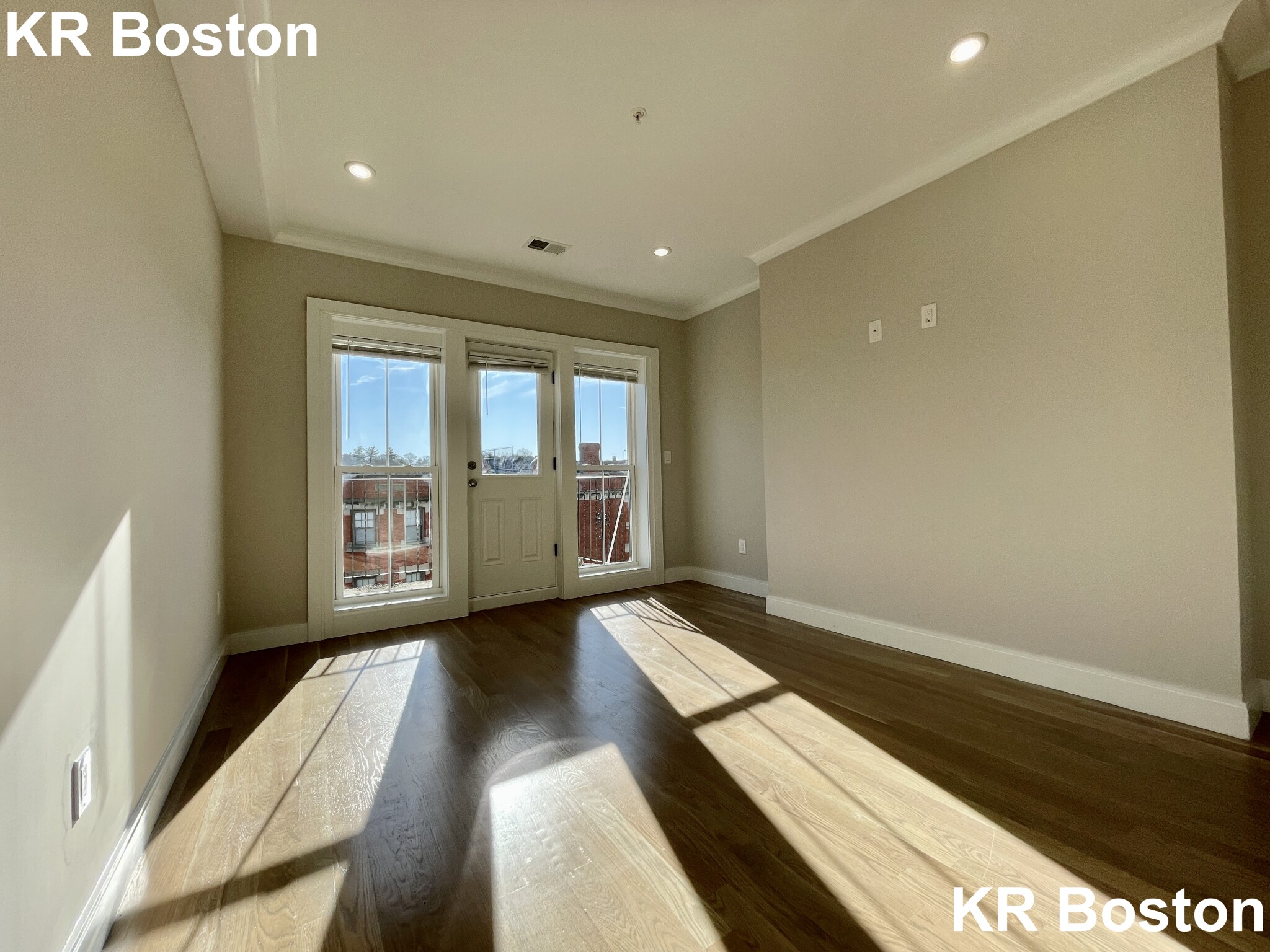 47 Englewood Ave, Brighton