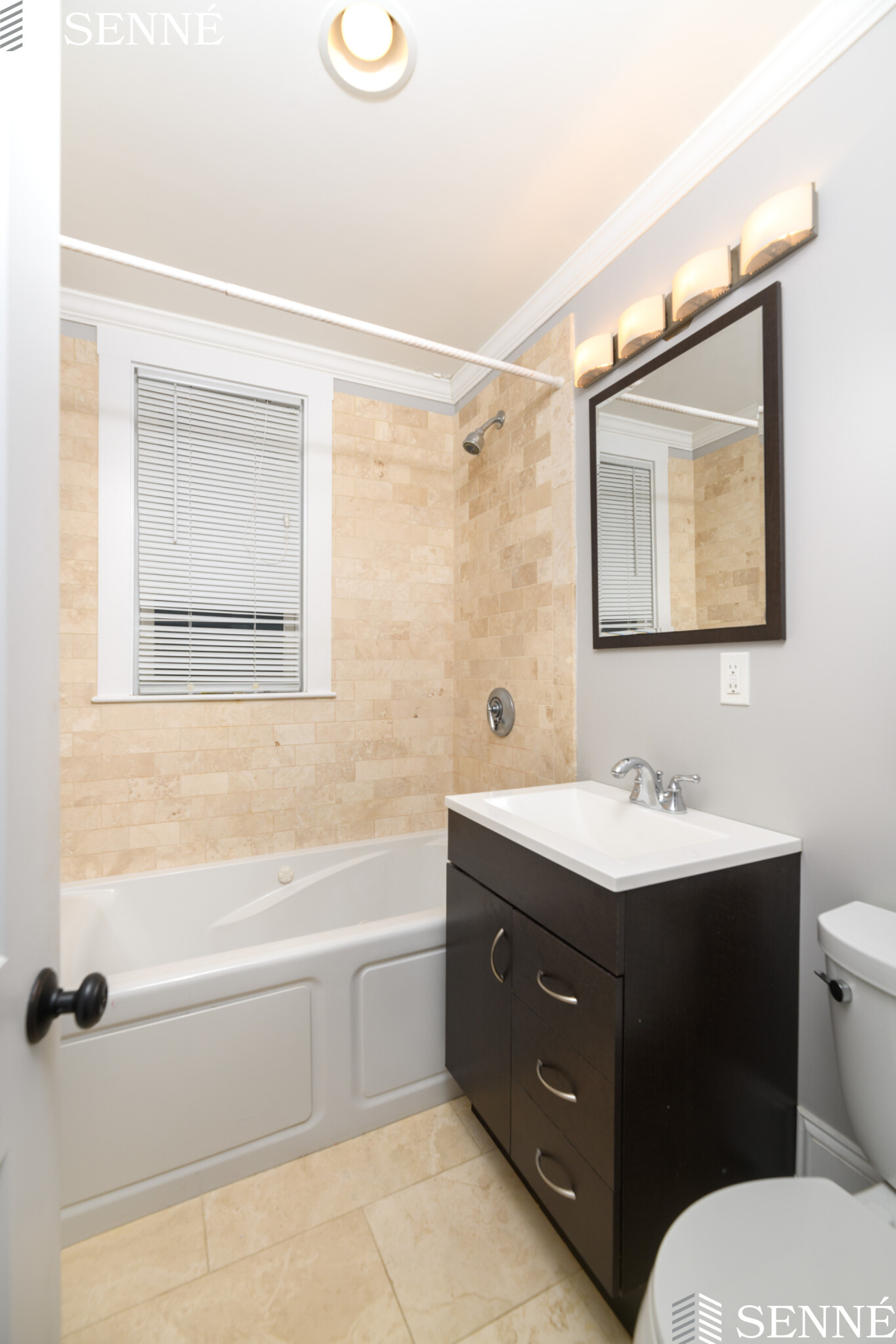 47 Iffley Rd, Jamaica Plain