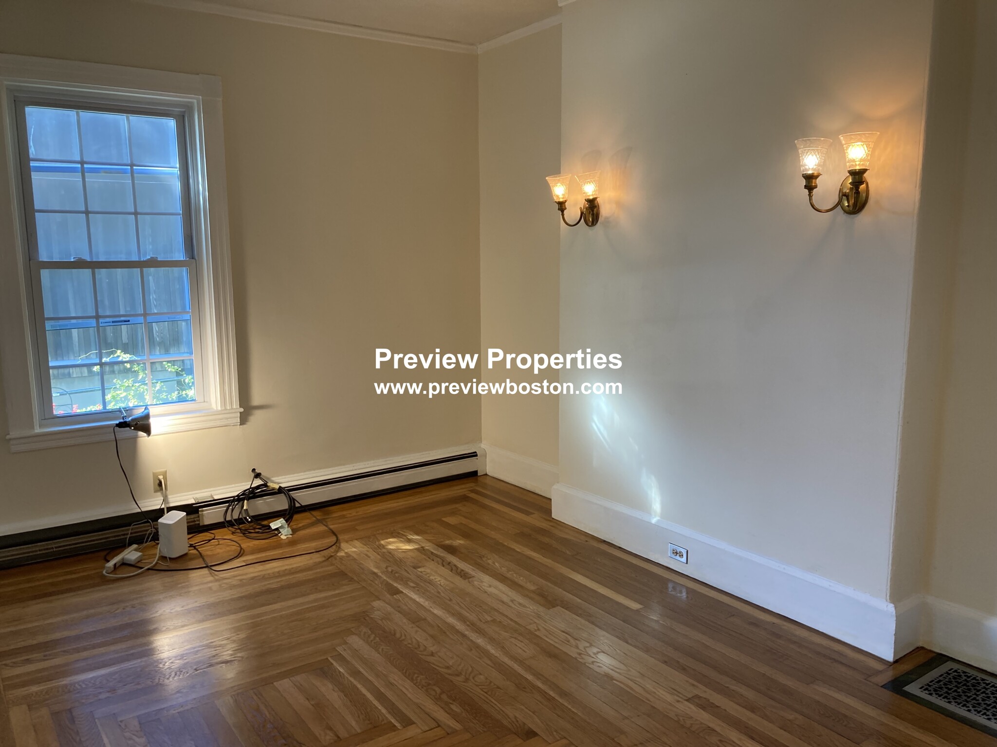 47 Beacon St, Allston