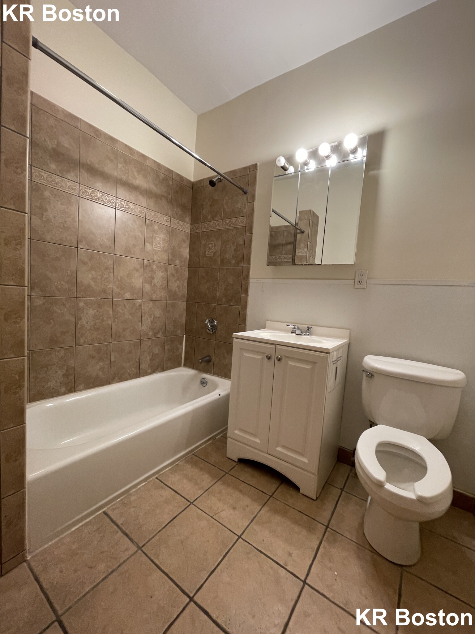 47 Orkney Rd, Brighton