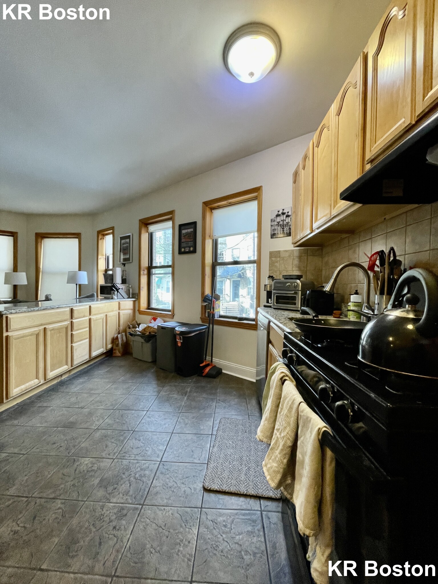 47 Orkney Rd, Brighton