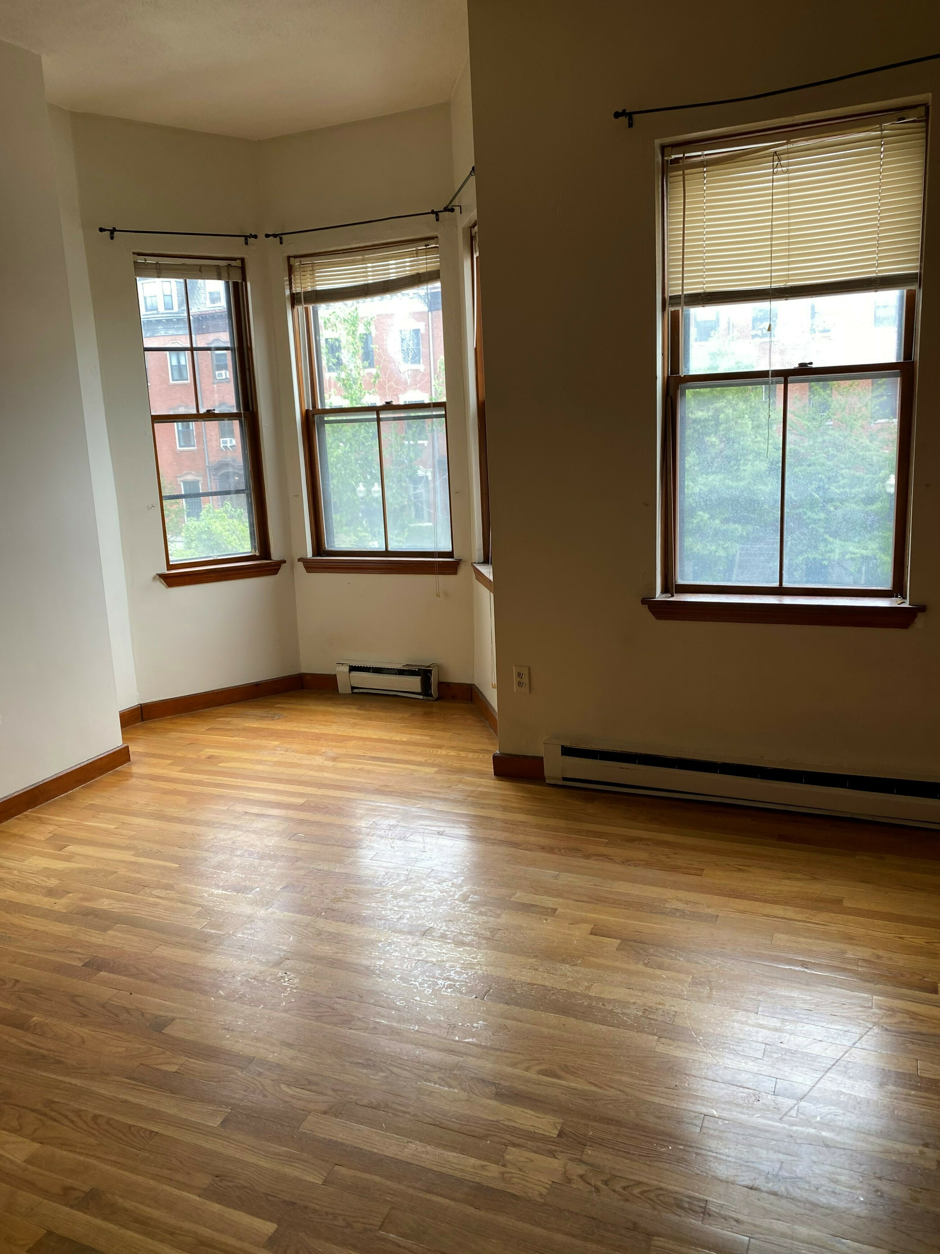 471 Massachusetts Ave, Roxbury