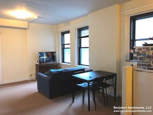 475 Commonwealth Ave, Fenway