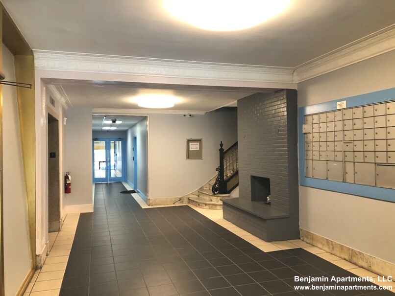 475 Commonwealth Ave, Fenway