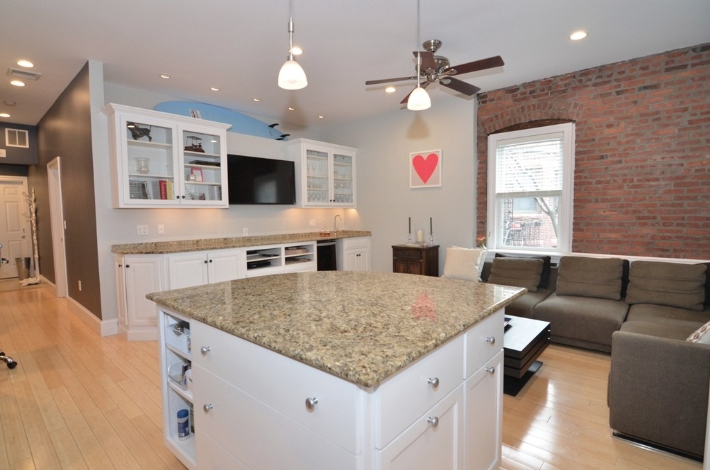 479 Beacon St, Back Bay